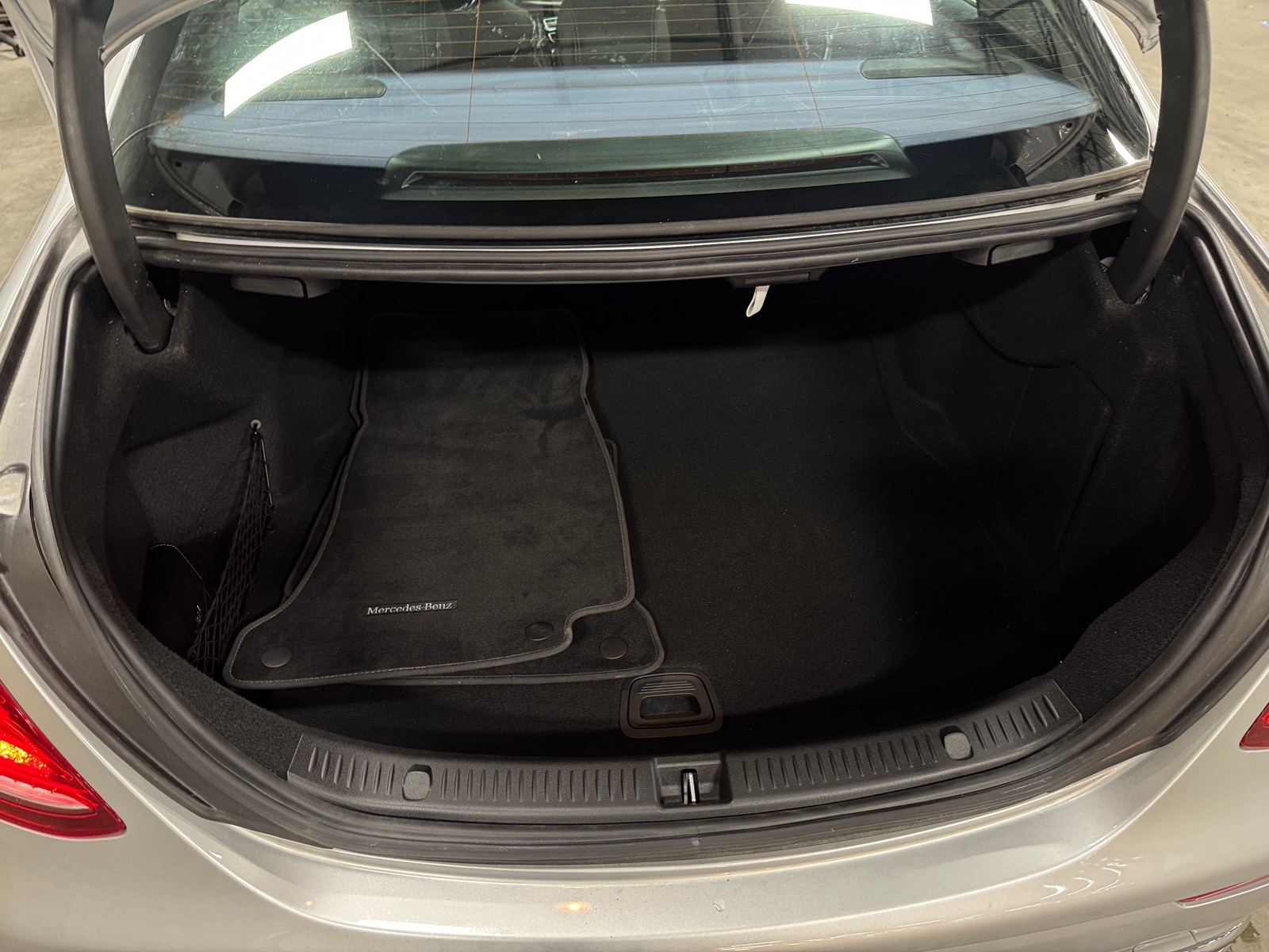 Thumbnail: 2017 Mercedes-Benz E-Class - 6