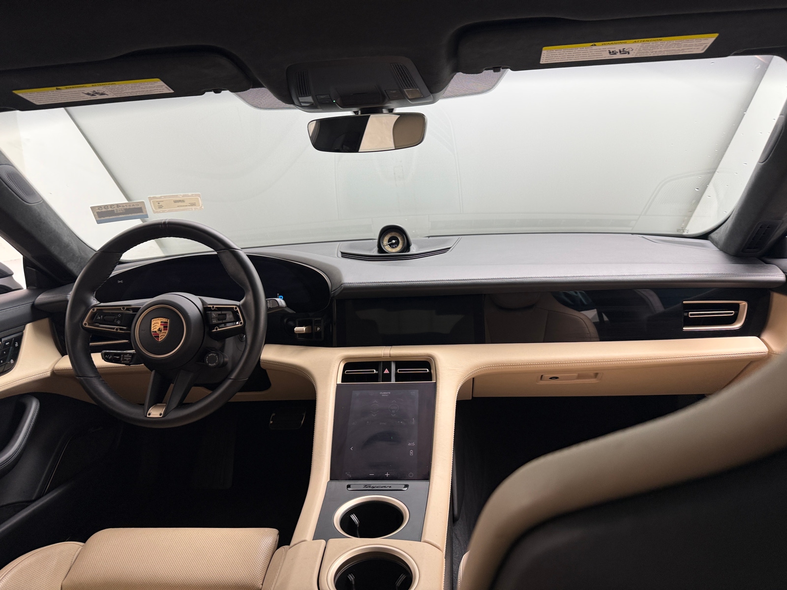 Thumbnail: 2020 Porsche Taycan - 3