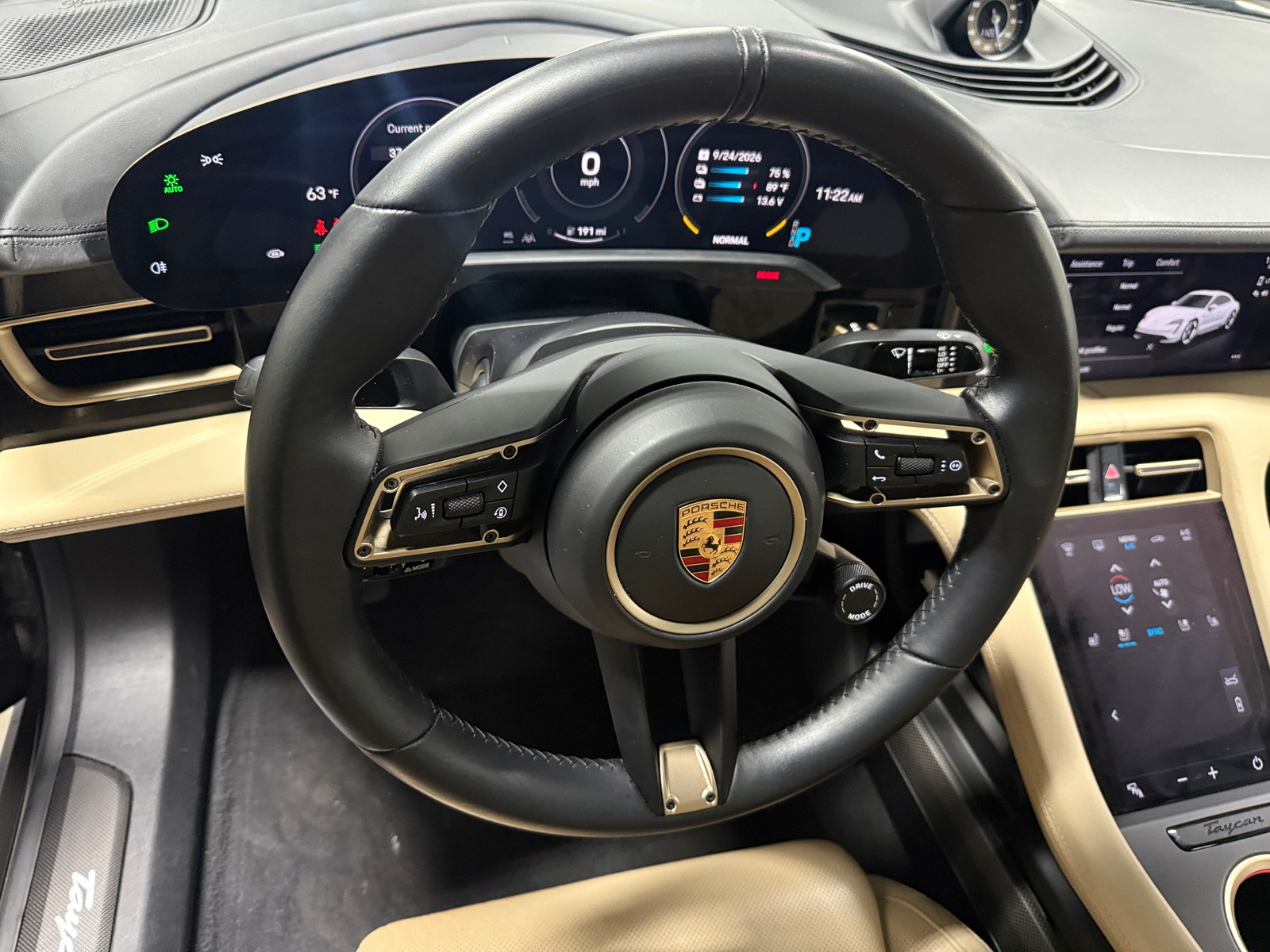 Thumbnail: 2020 Porsche Taycan - 5
