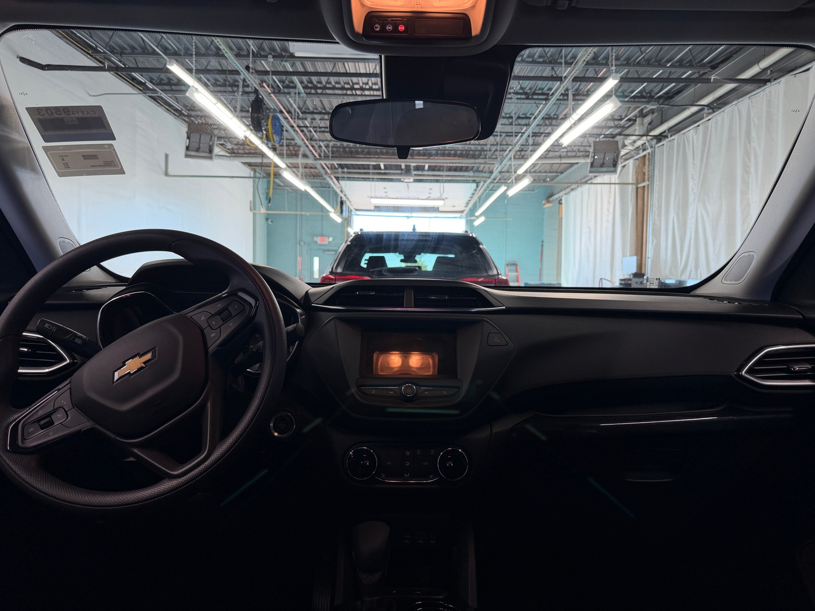 Thumbnail: 2023 Chevrolet TrailBlazer - 3