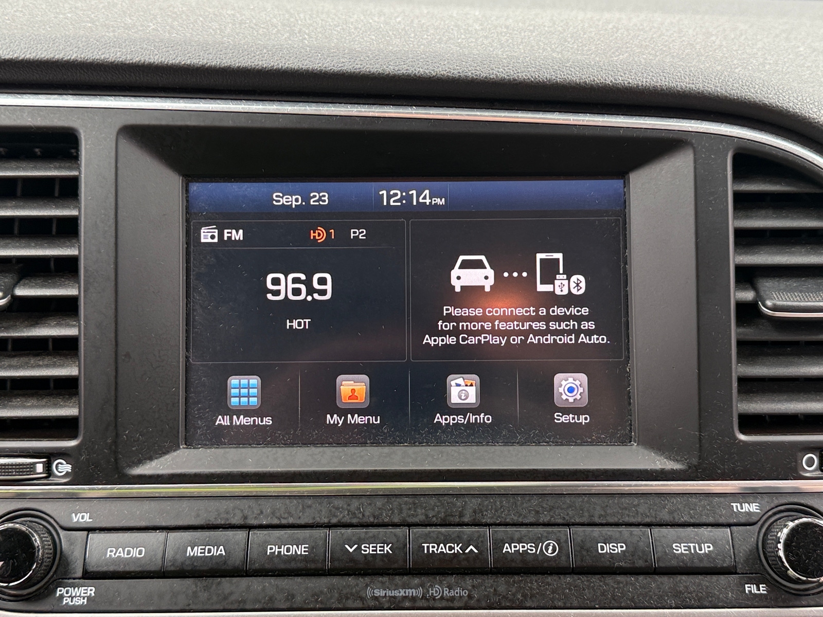Thumbnail: 2017 Hyundai Elantra - 4