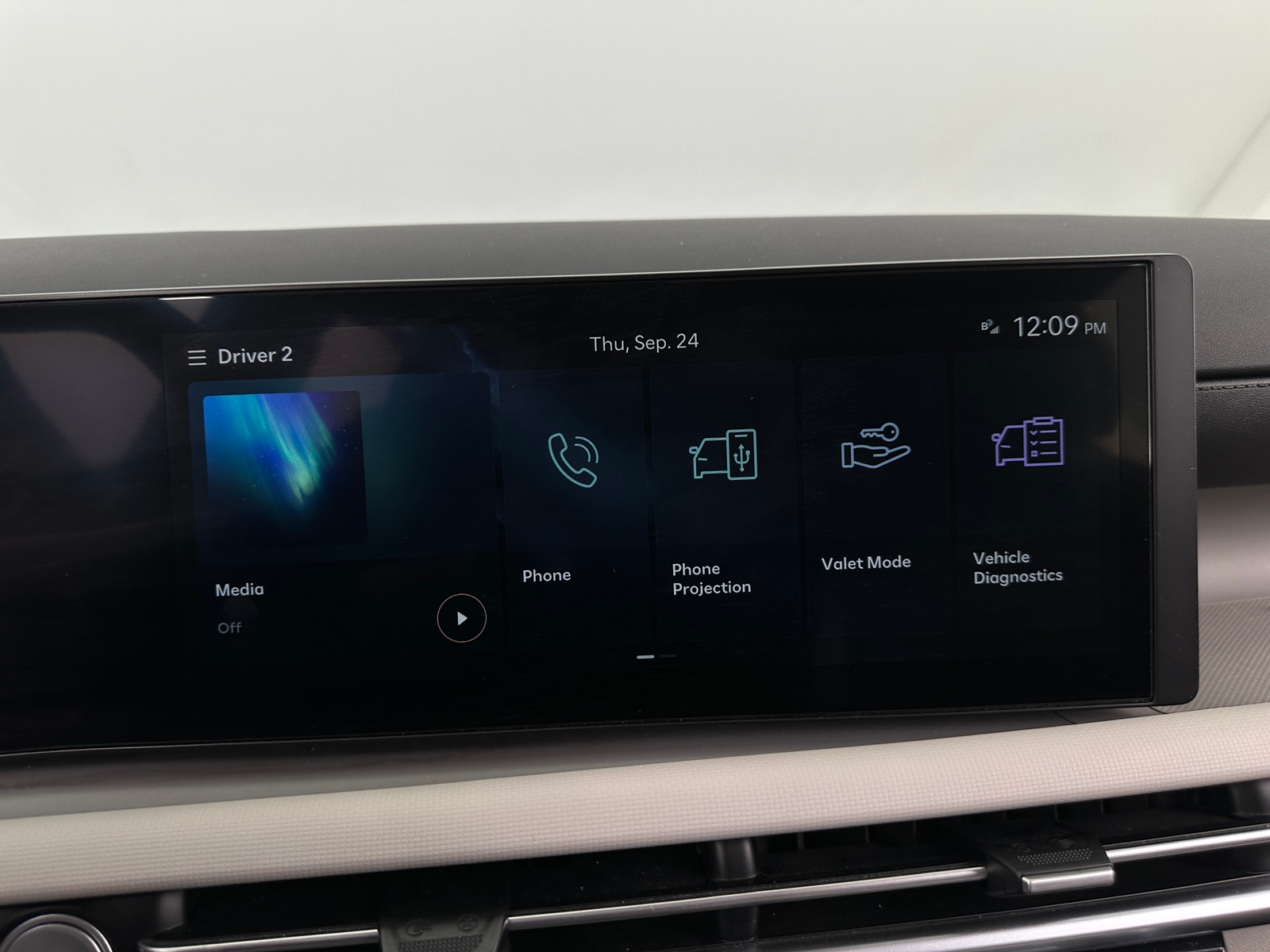 Thumbnail: 2025 Hyundai Tucson - 4