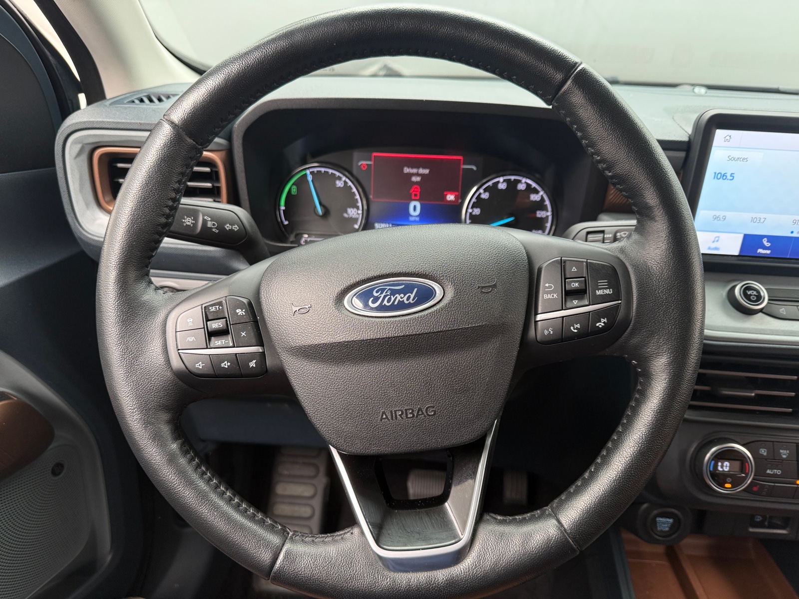 Thumbnail: 2022 Ford Maverick - 4