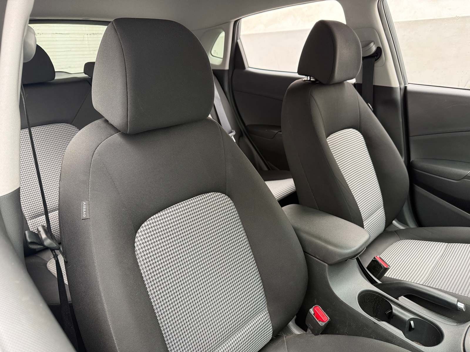 Thumbnail: 2020 Hyundai Kona - 2