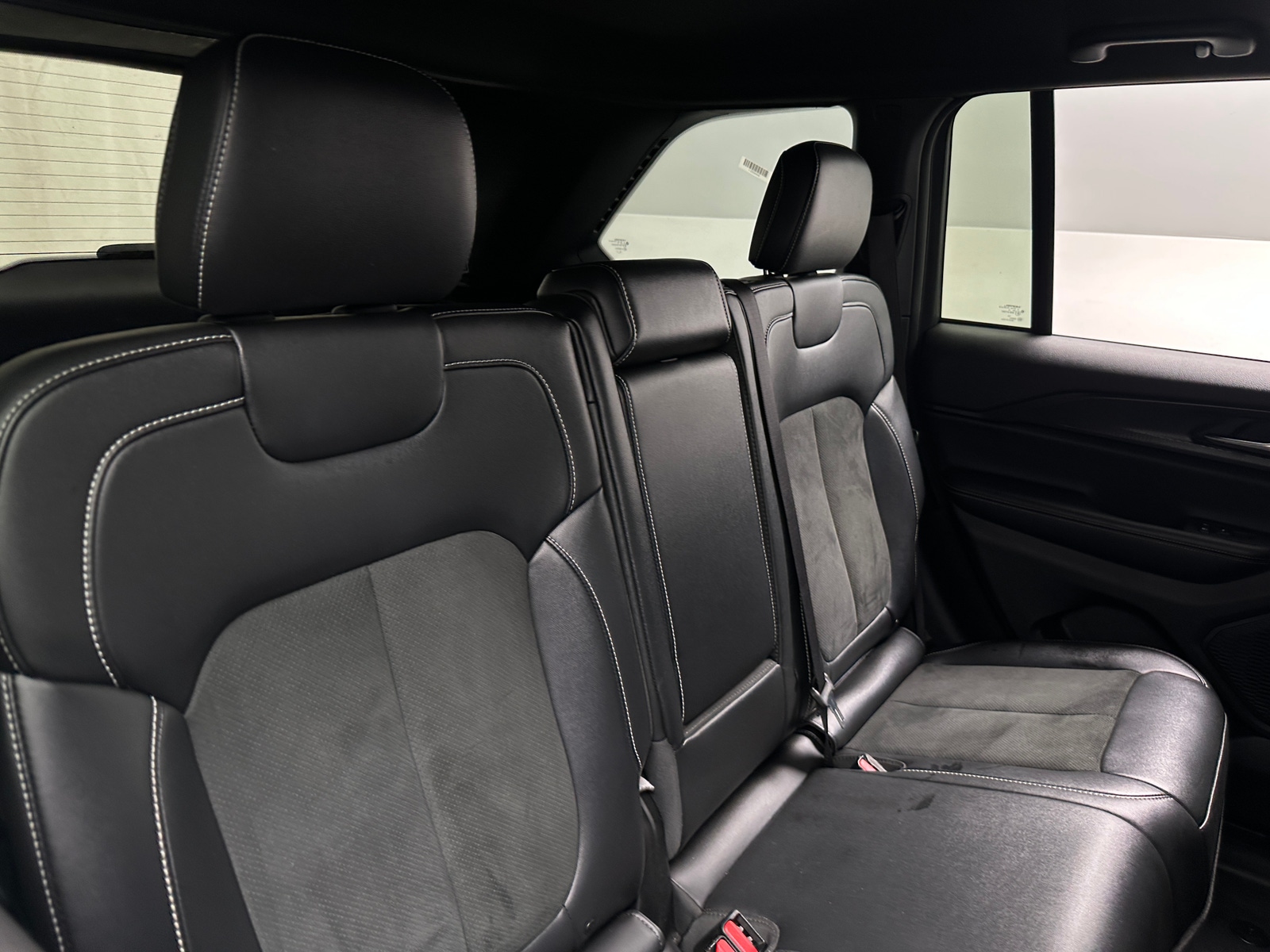 Thumbnail: 2025 Jeep Grand Cherokee - 5