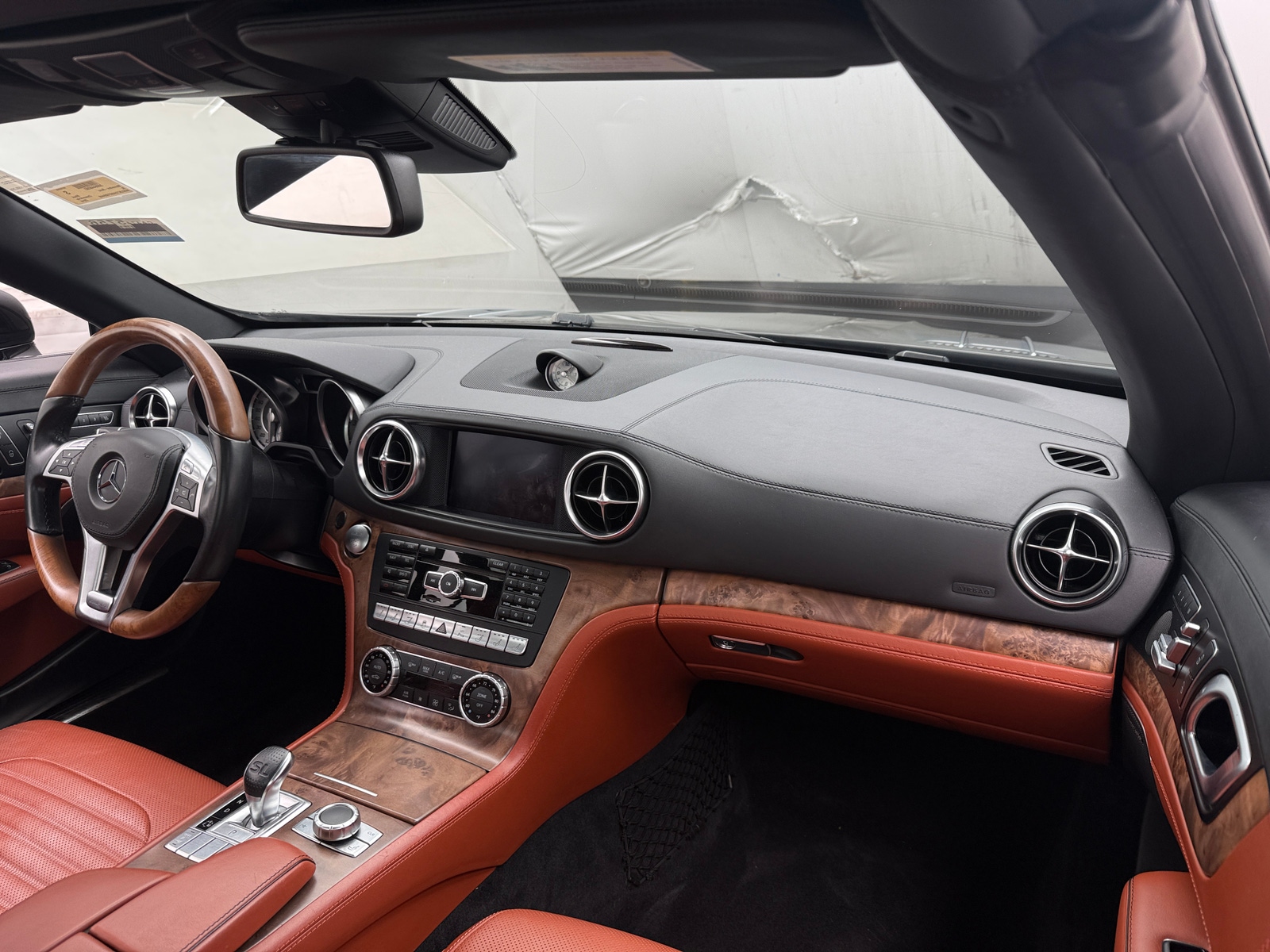 Thumbnail: 2016 Mercedes-Benz SL-Class - 2