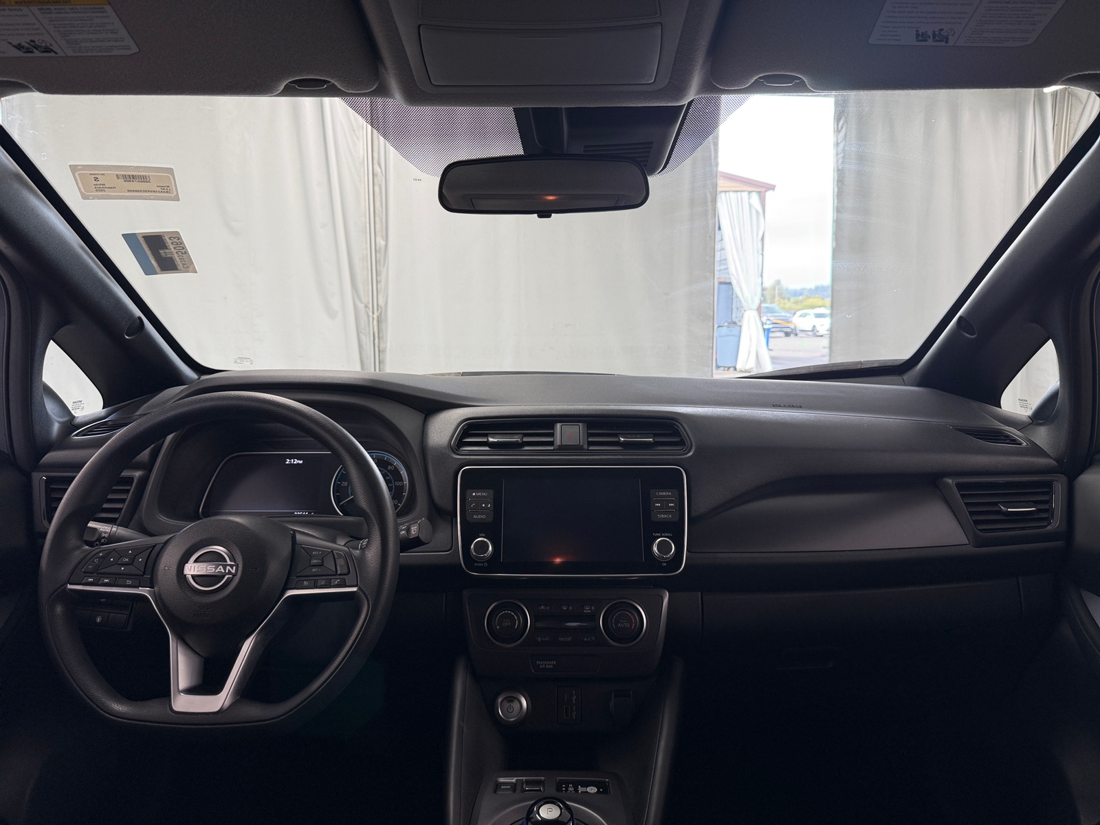 Thumbnail: 2025 Nissan Leaf - 3