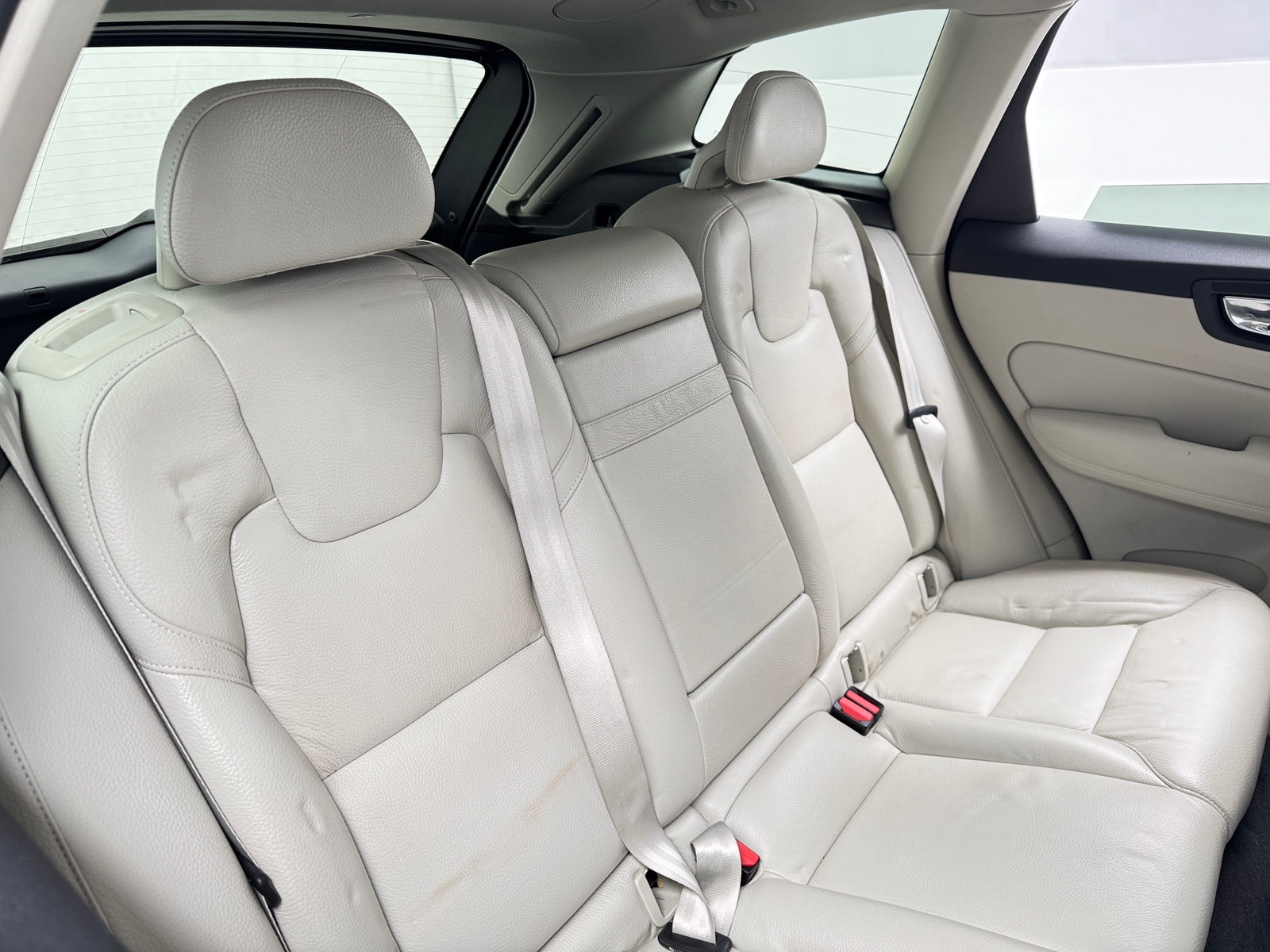 Thumbnail: 2019 Volvo XC60 - 5