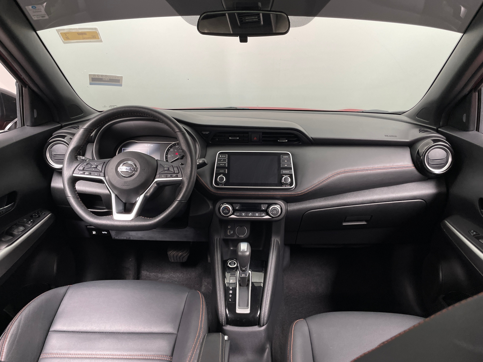 Thumbnail: 2020 Nissan Kicks - 2