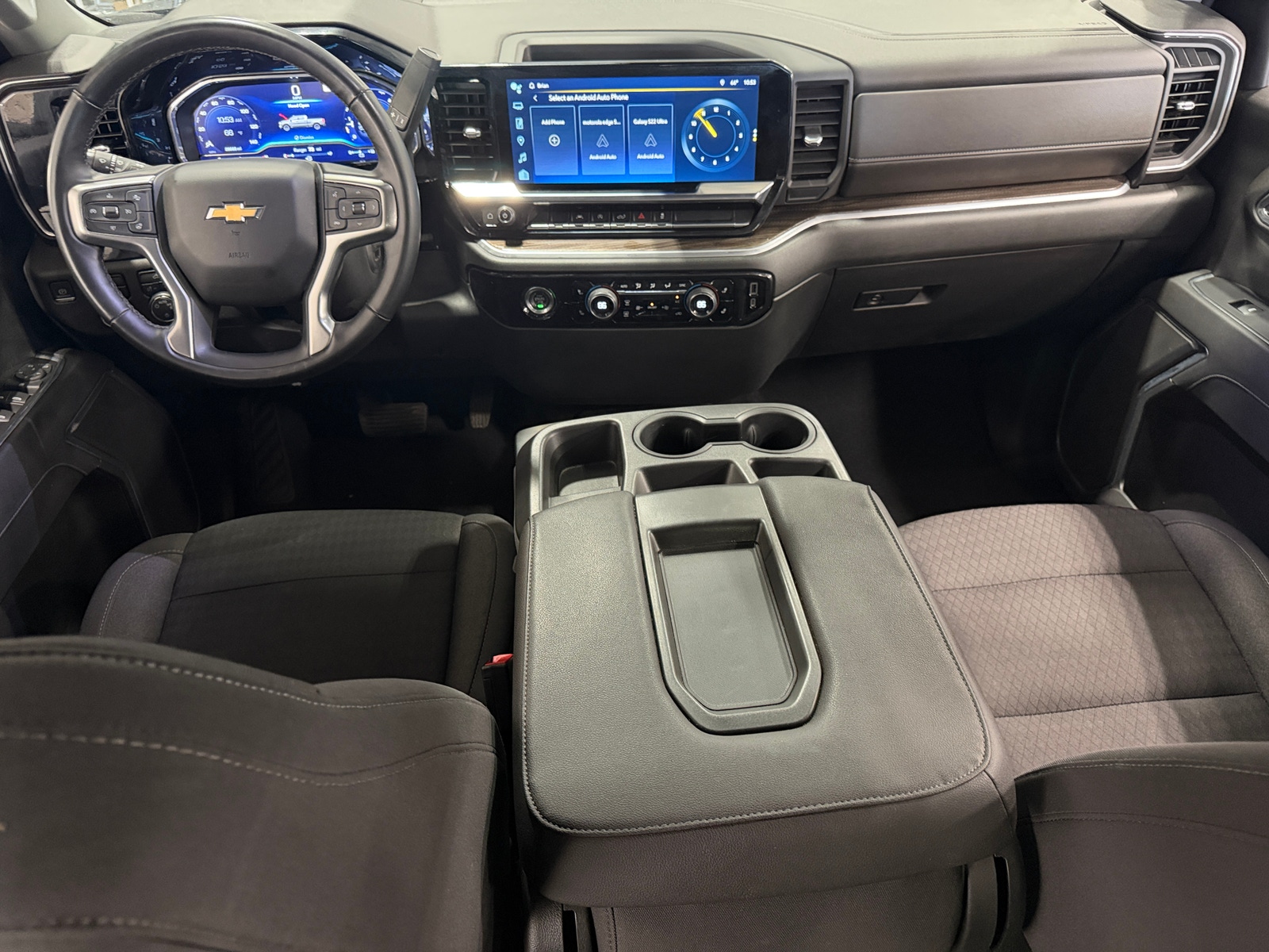 Thumbnail: 2023 Chevrolet Silverado 1500 - 3