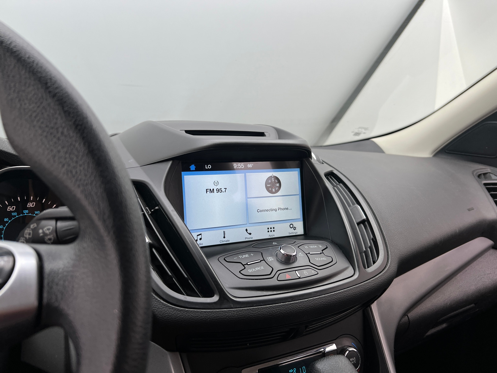 Thumbnail: 2016 Ford Escape - 4