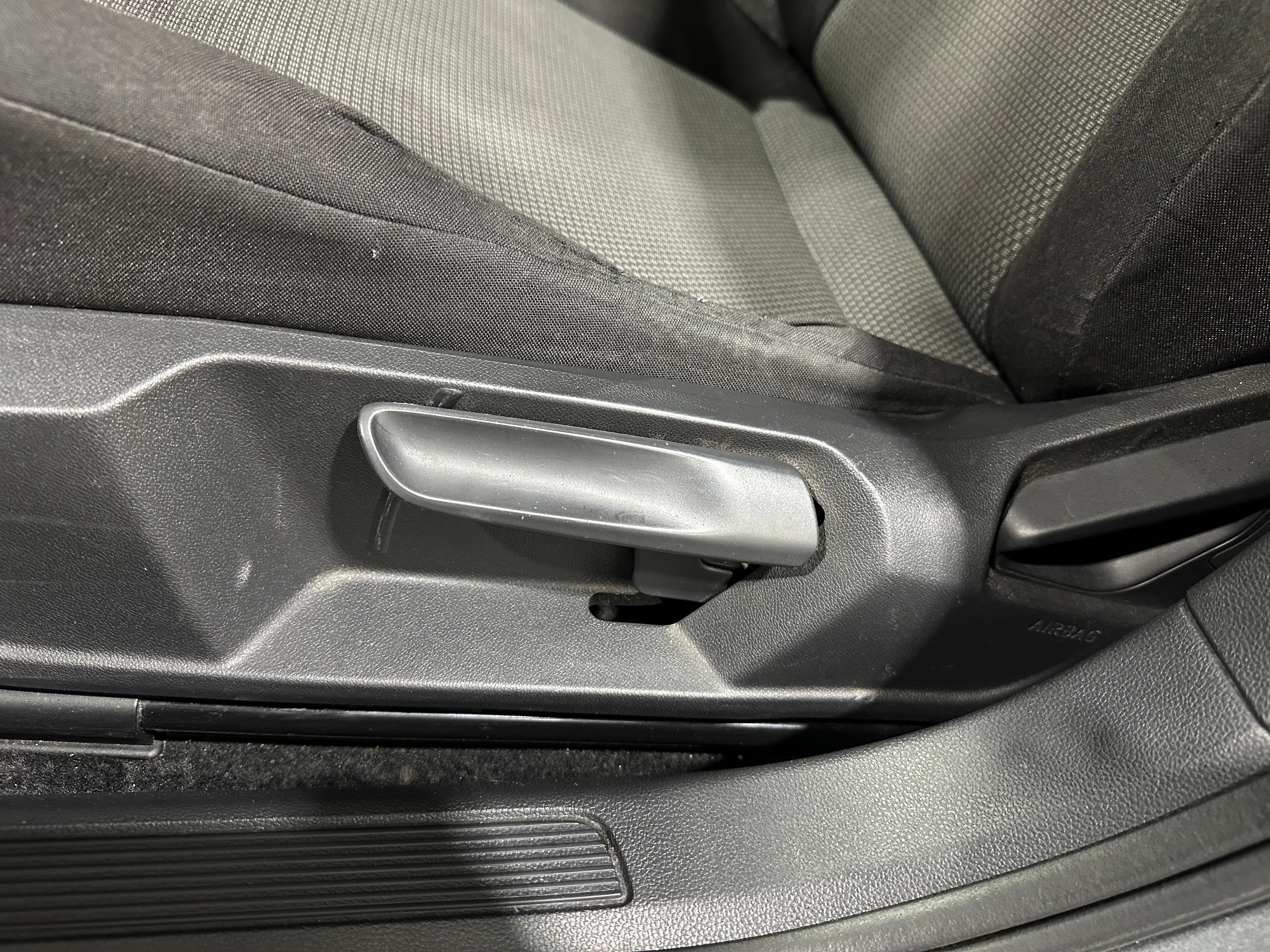 Used 2019 Volkswagen Jetta S with VIN 3VWC57BU1KM232000 for sale in Pewaukee, WI
