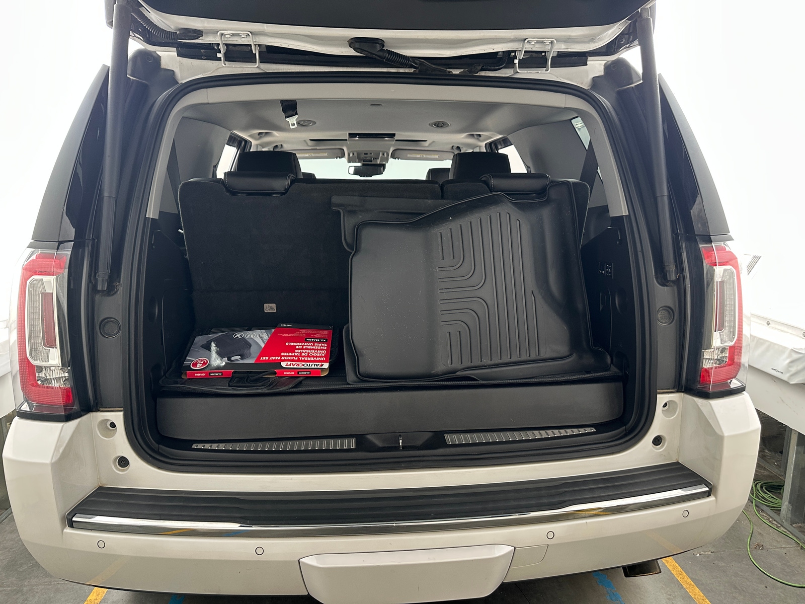 Thumbnail: 2019 GMC Yukon - 6