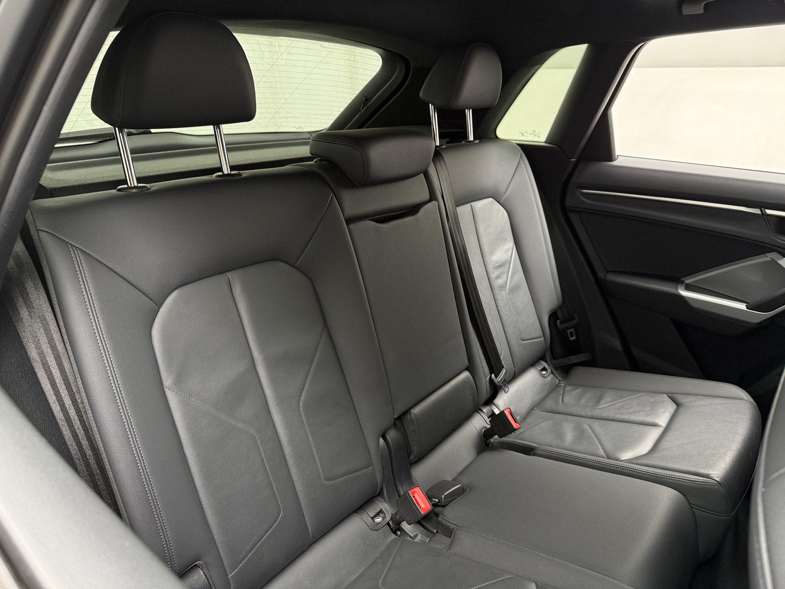 Thumbnail: 2025 Audi Q3 - 6
