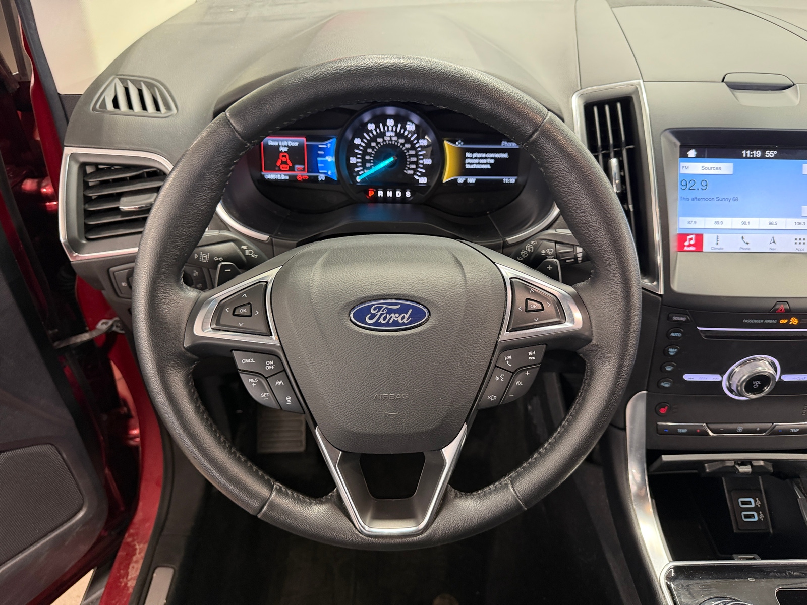 Thumbnail: 2019 Ford Edge - 4