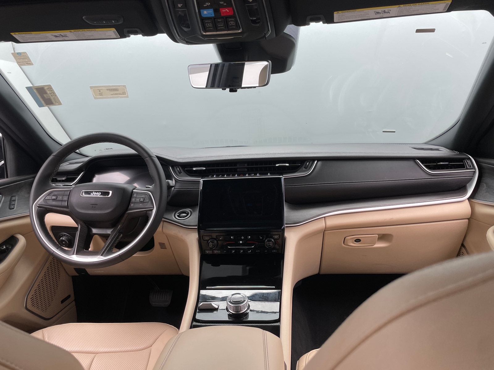Thumbnail: 2025 Jeep Grand Cherokee L - 2