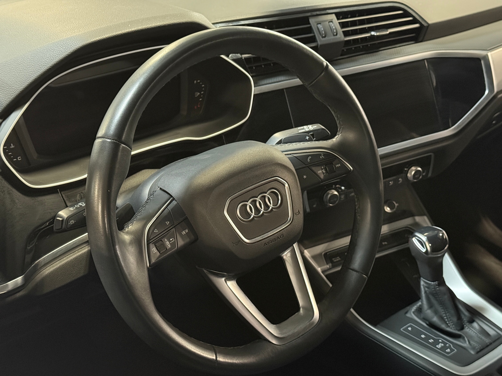 Thumbnail: 2025 Audi Q3 - 5