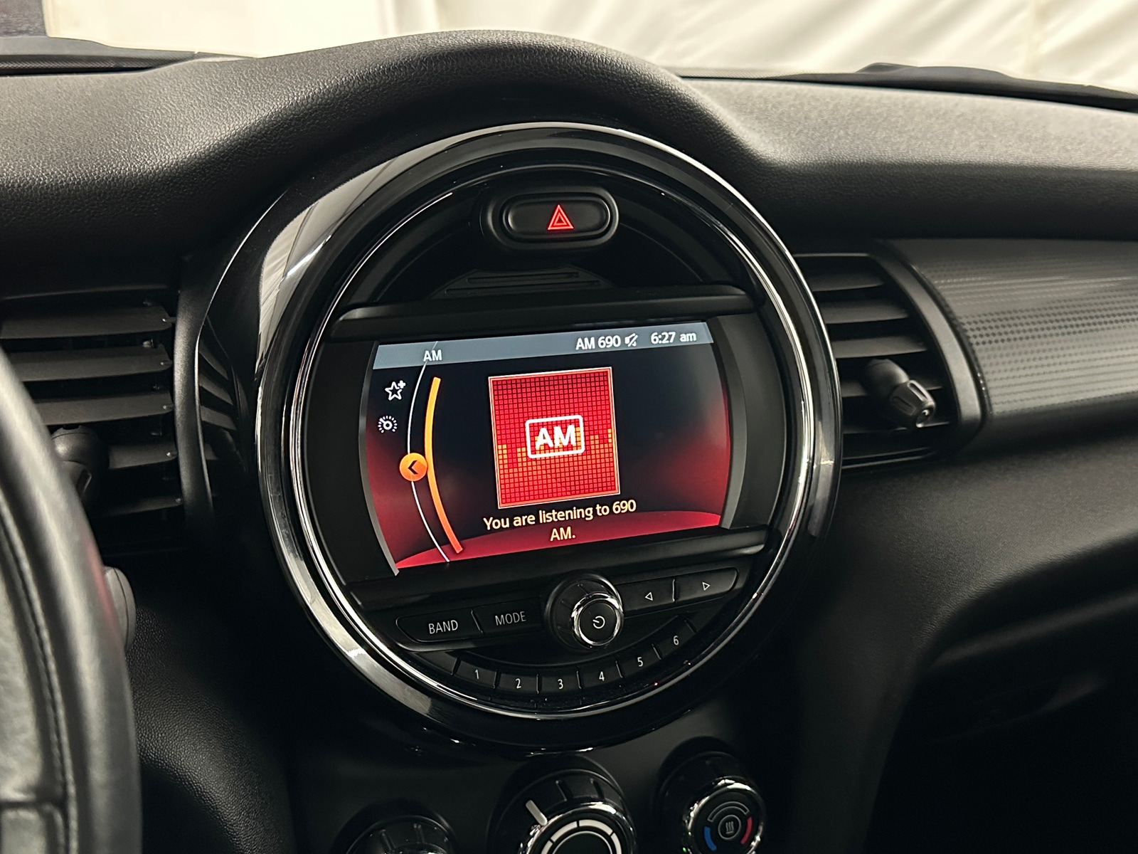 Thumbnail: 2019 MINI Cooper Convertible - 3