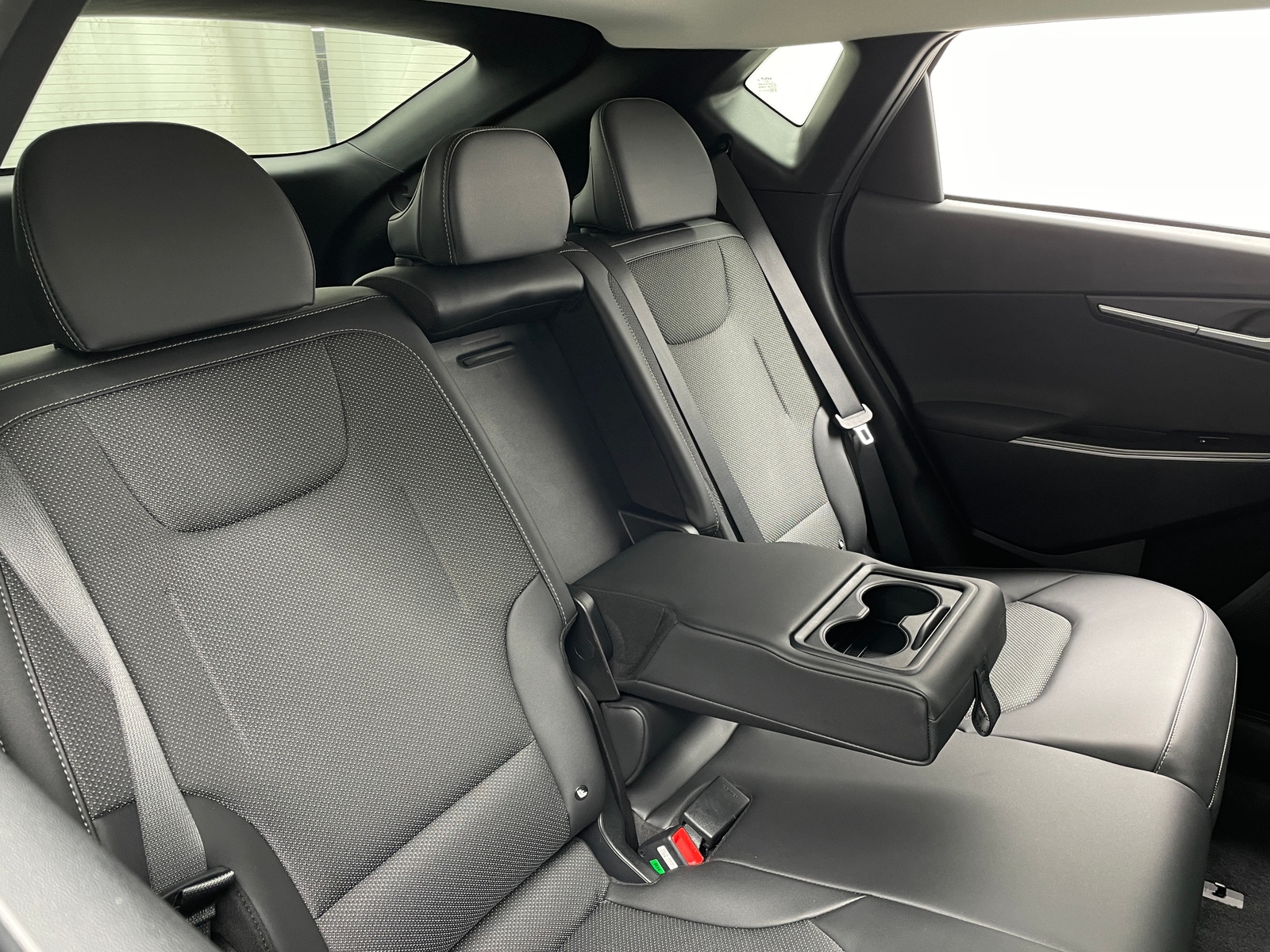 Thumbnail: 2024 Kia EV6 - 5