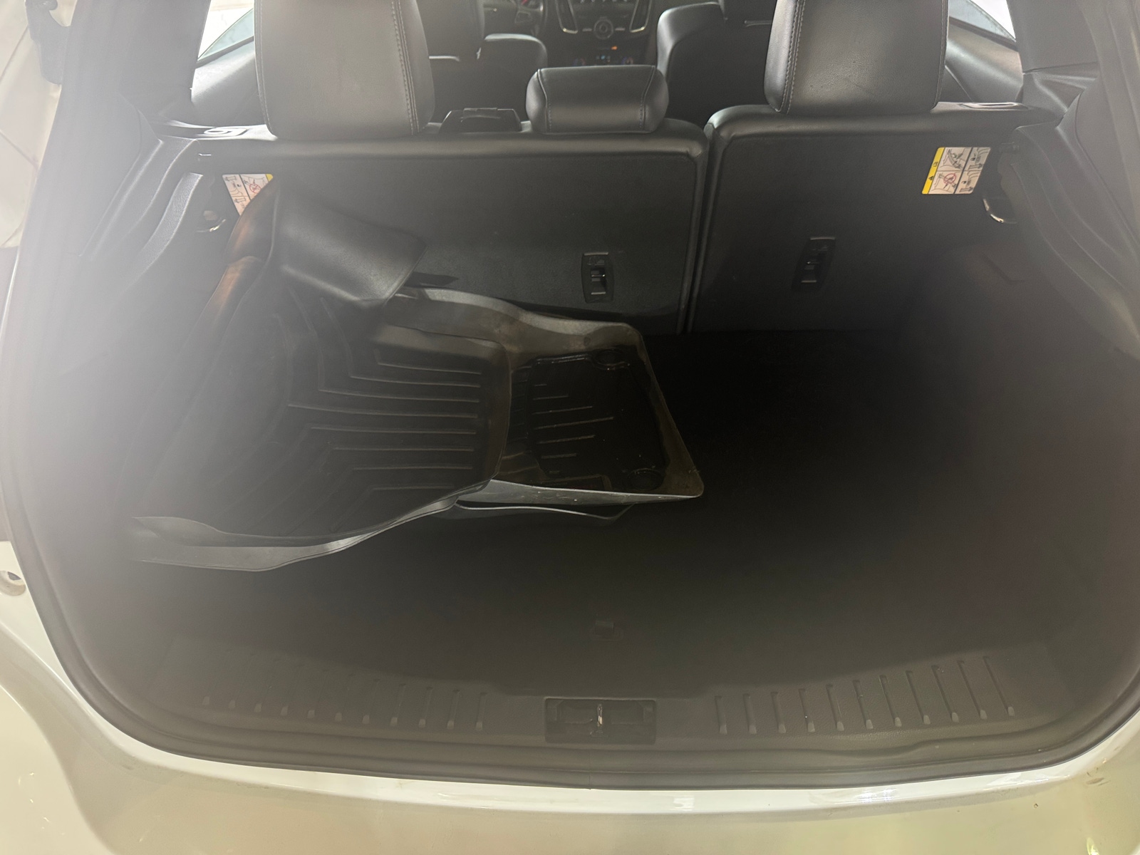 Thumbnail: 2016 Ford Focus - 7