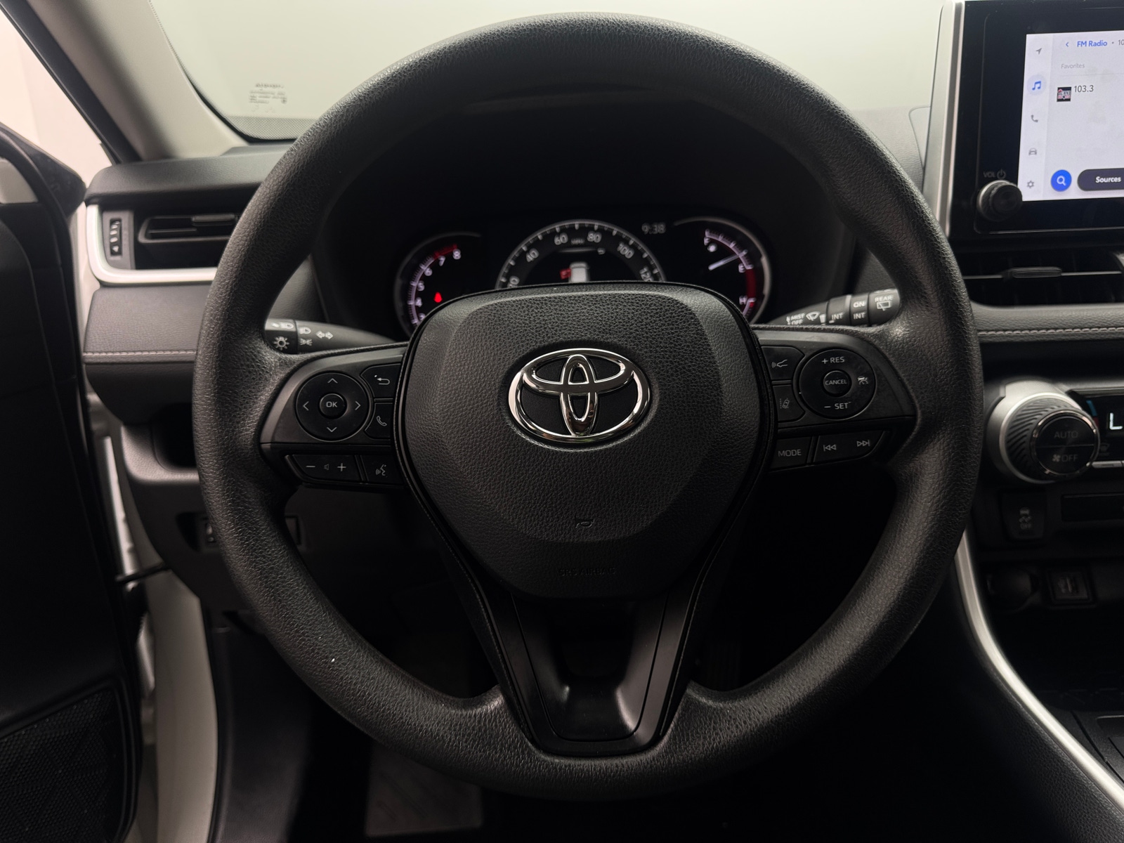 Thumbnail: 2024 Toyota RAV4 - 5
