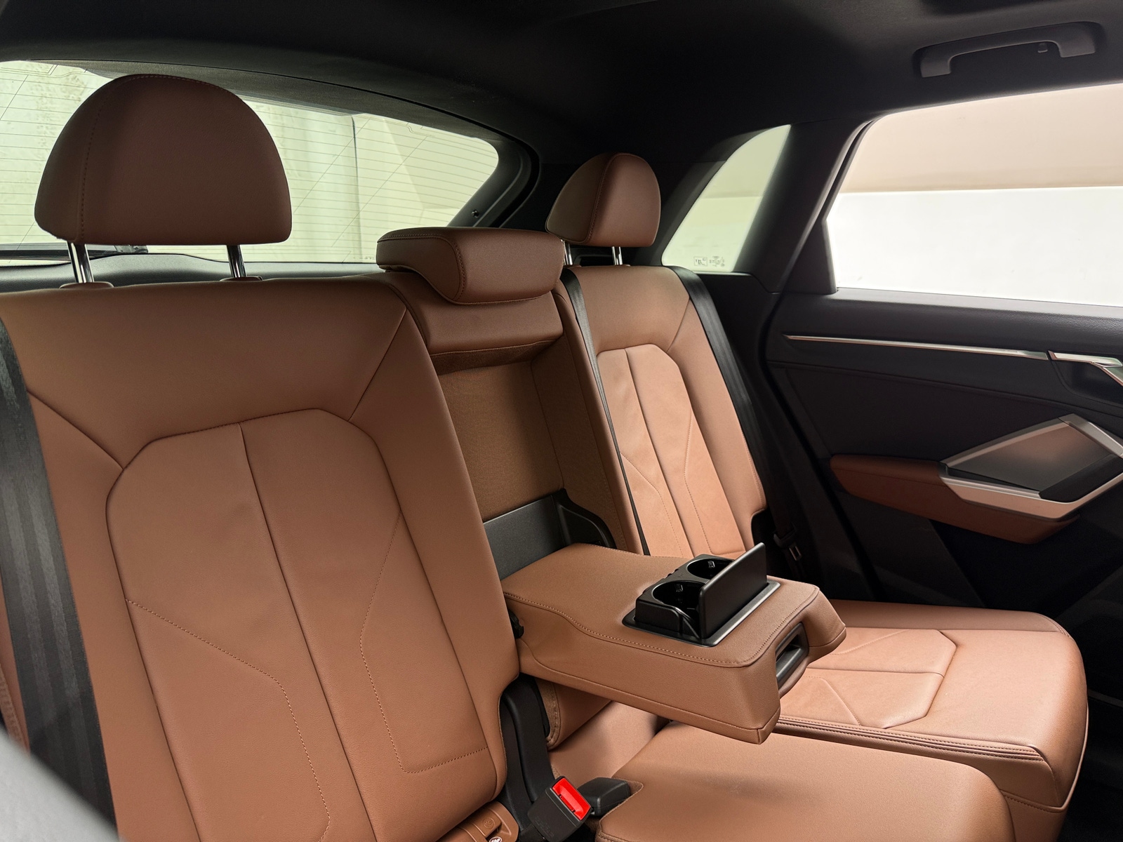 Thumbnail: 2021 Audi Q3 - 6