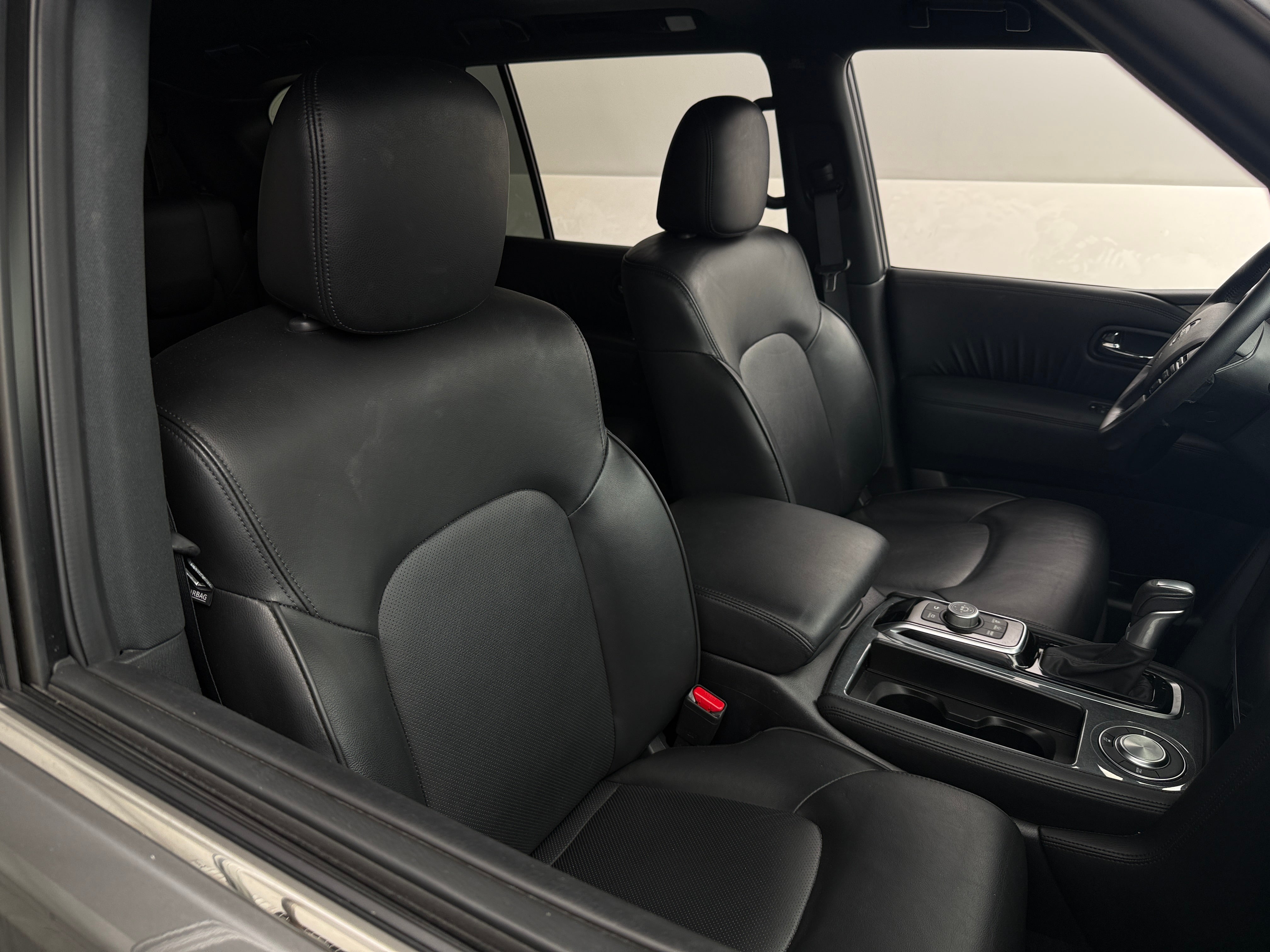 JN8AY2BA7R9418163