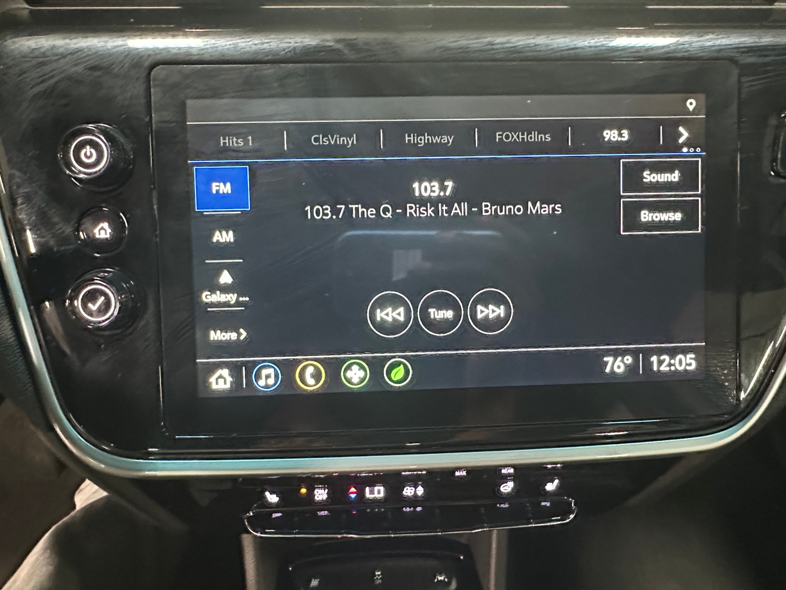 Thumbnail: 2023 Chevrolet Bolt EV - 3
