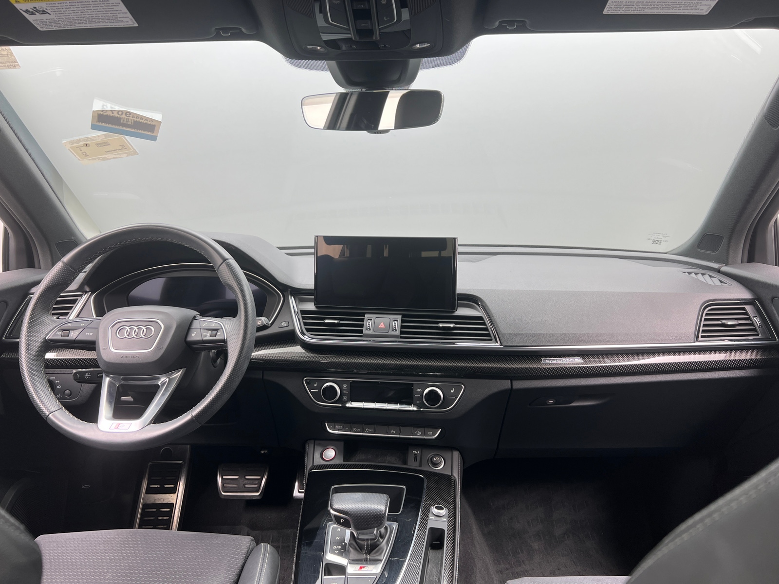 Thumbnail: 2022 Audi SQ5 - 2