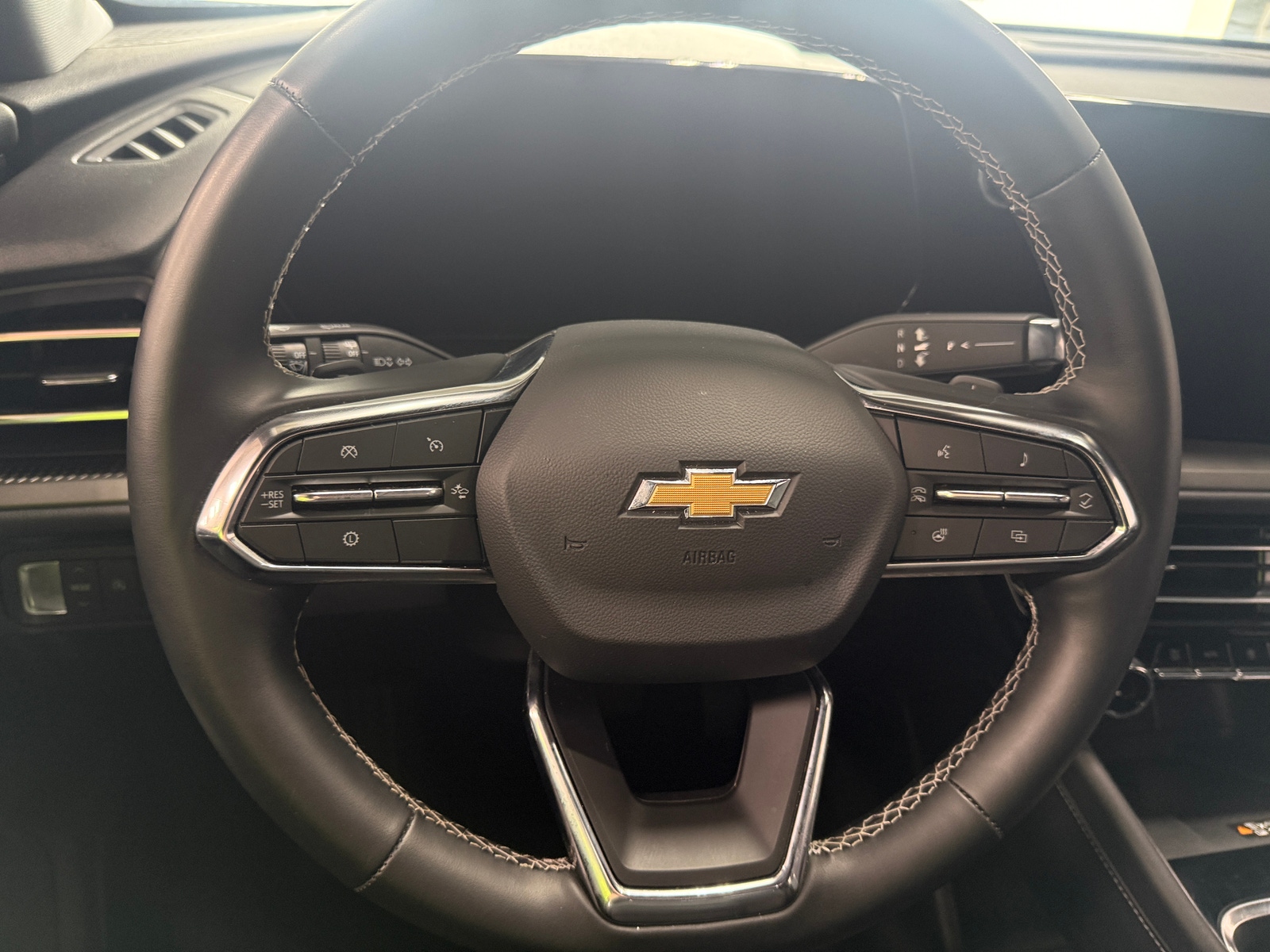 Thumbnail: 2026 Chevrolet Traverse - 4