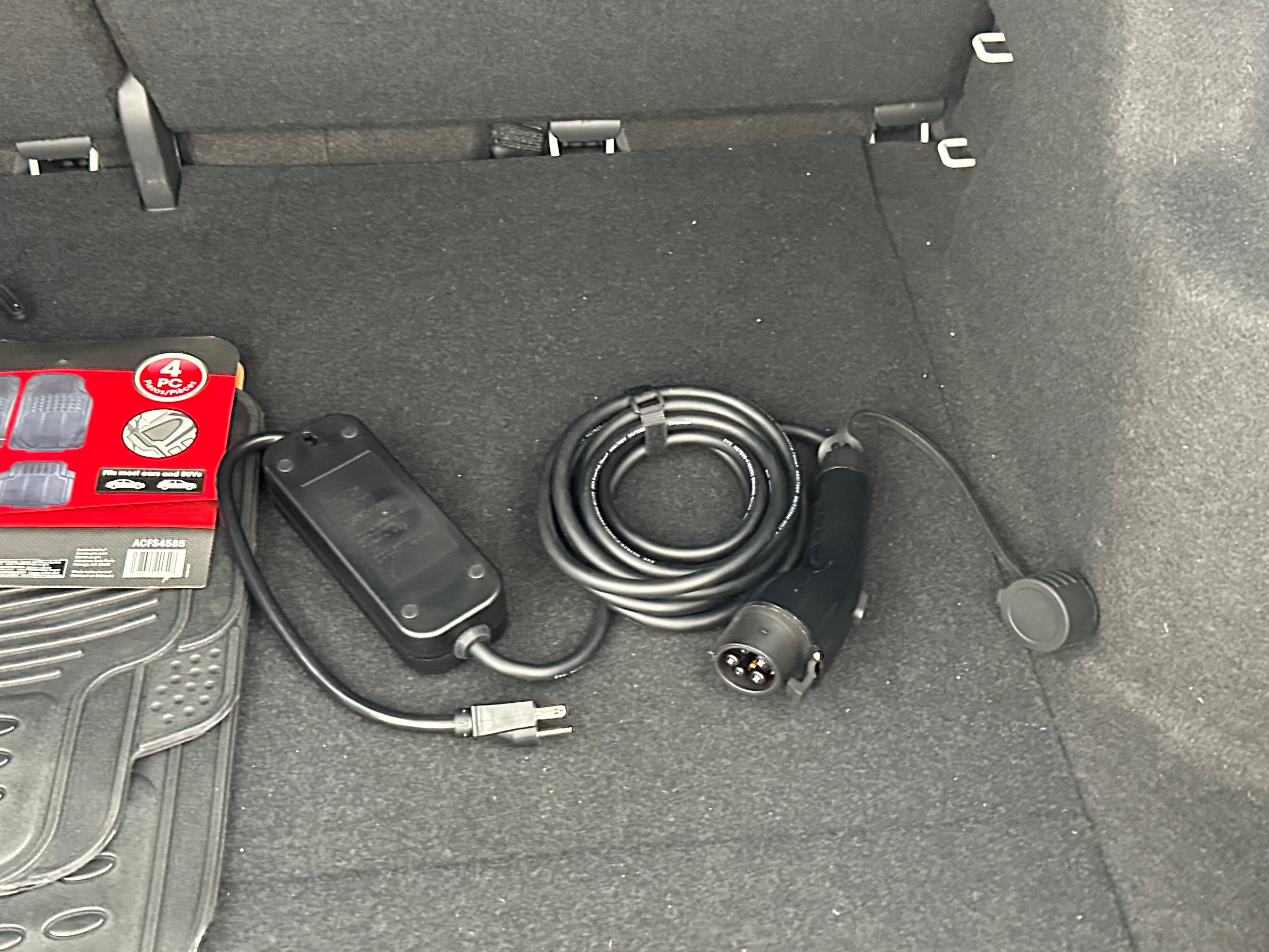 Used 2022 Volkswagen ID.4 PRO with VIN WVGJNPE29NP039382 for sale in Auburn, WA