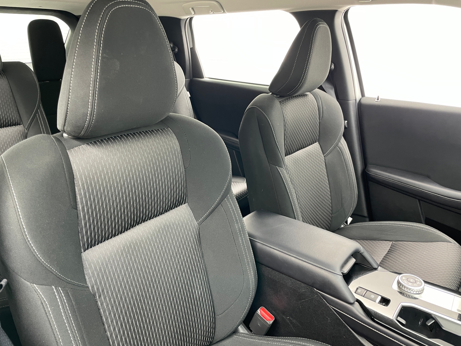 Thumbnail: 2025 Mitsubishi Outlander - 2