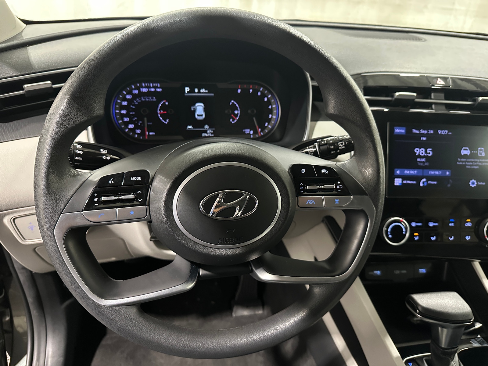 Thumbnail: 2022 Hyundai Tucson - 5