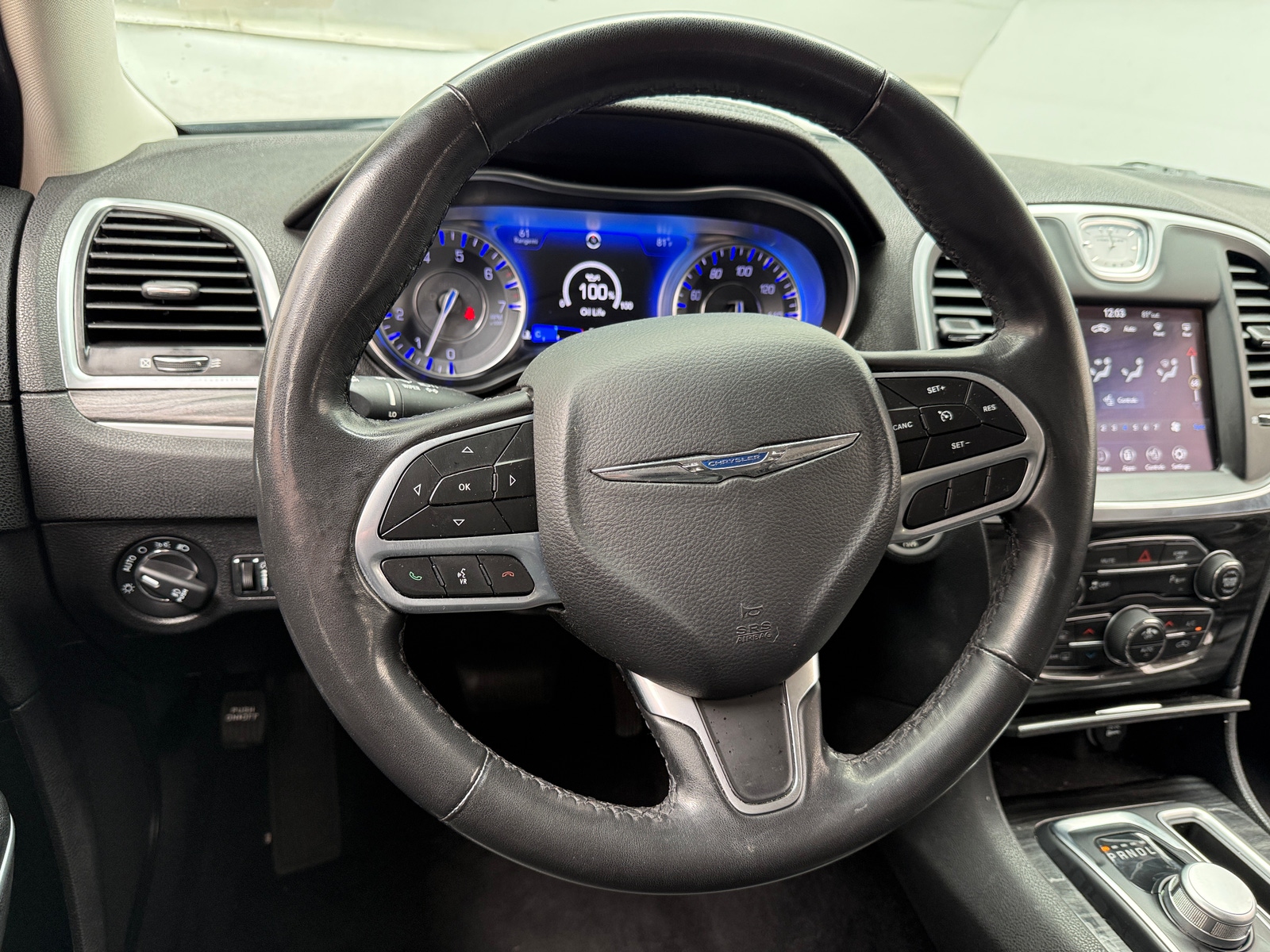 Thumbnail: 2021 Chrysler 300 - 4