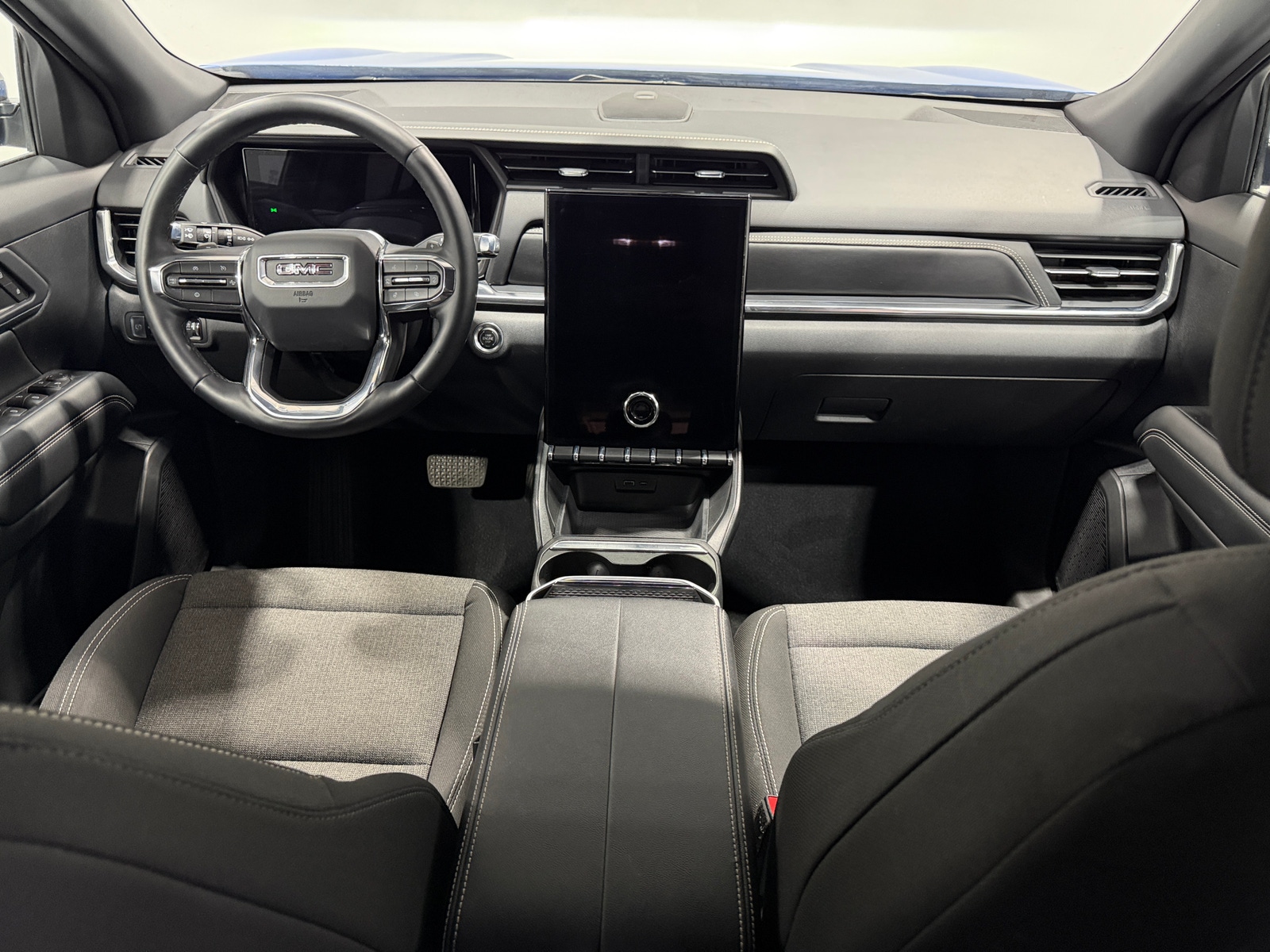 Thumbnail: 2026 GMC Terrain - 3