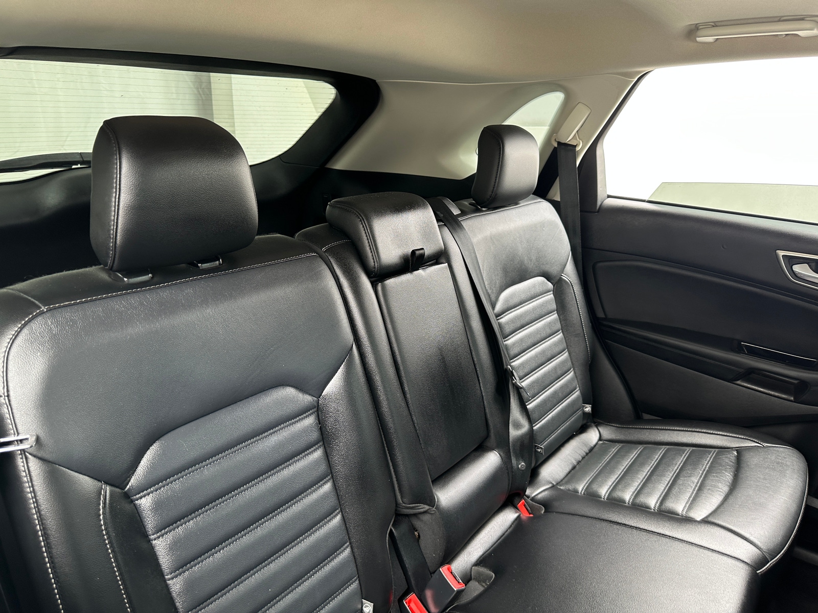 Thumbnail: 2017 Ford Edge - 5