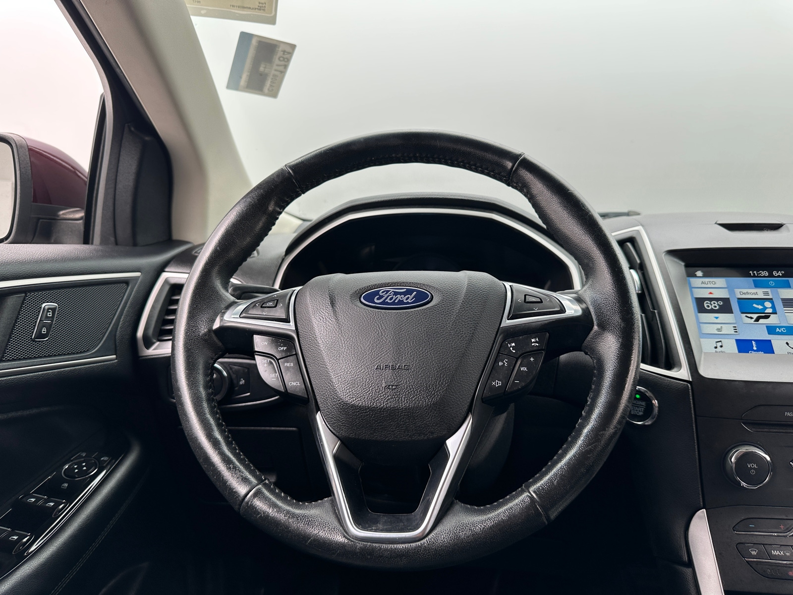 Thumbnail: 2017 Ford Edge - 4