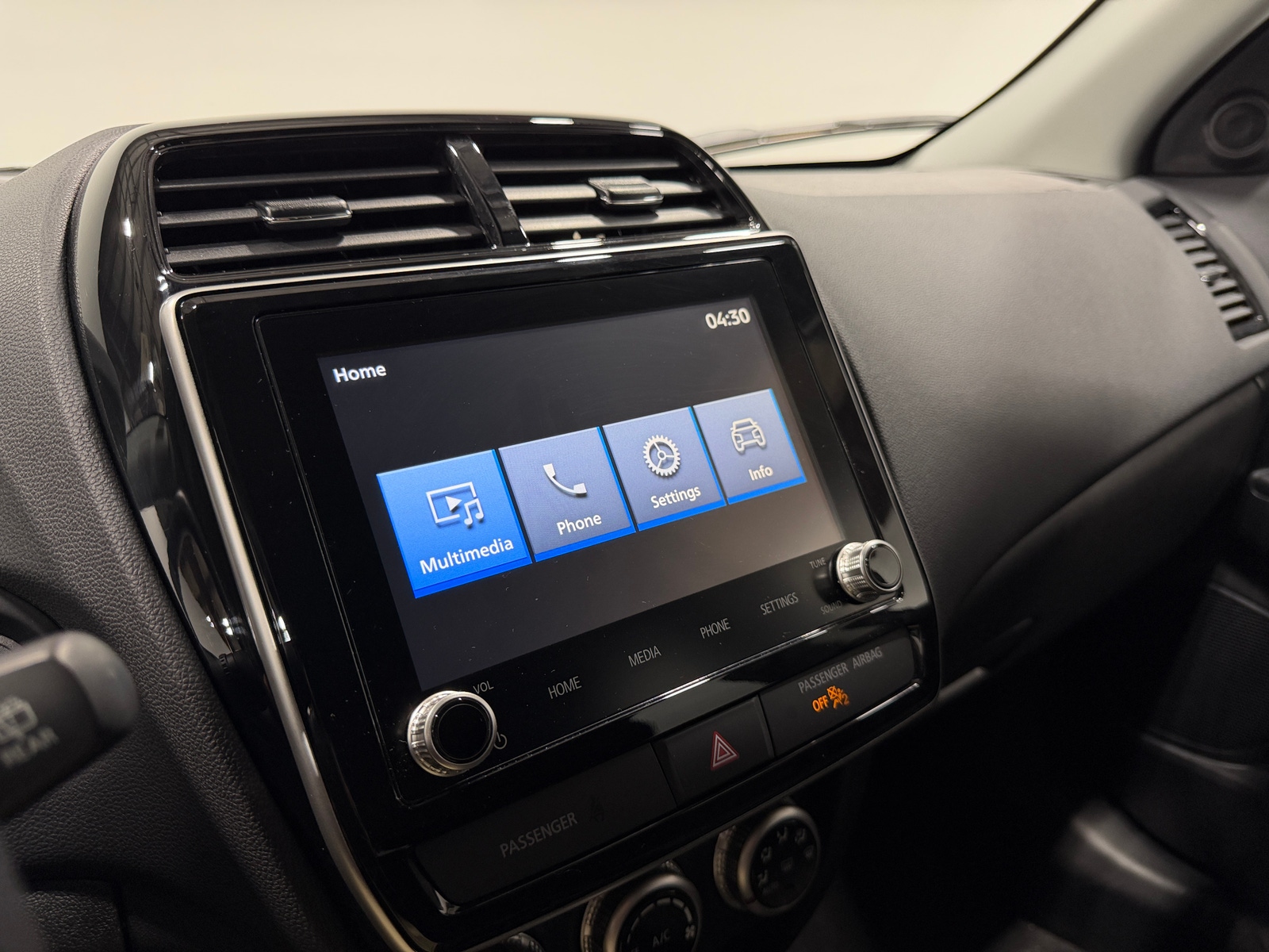 Thumbnail: 2026 Mitsubishi Outlander Sport - 4