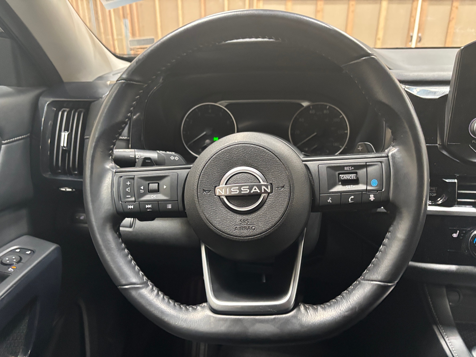 Thumbnail: 2025 Nissan Pathfinder - 5