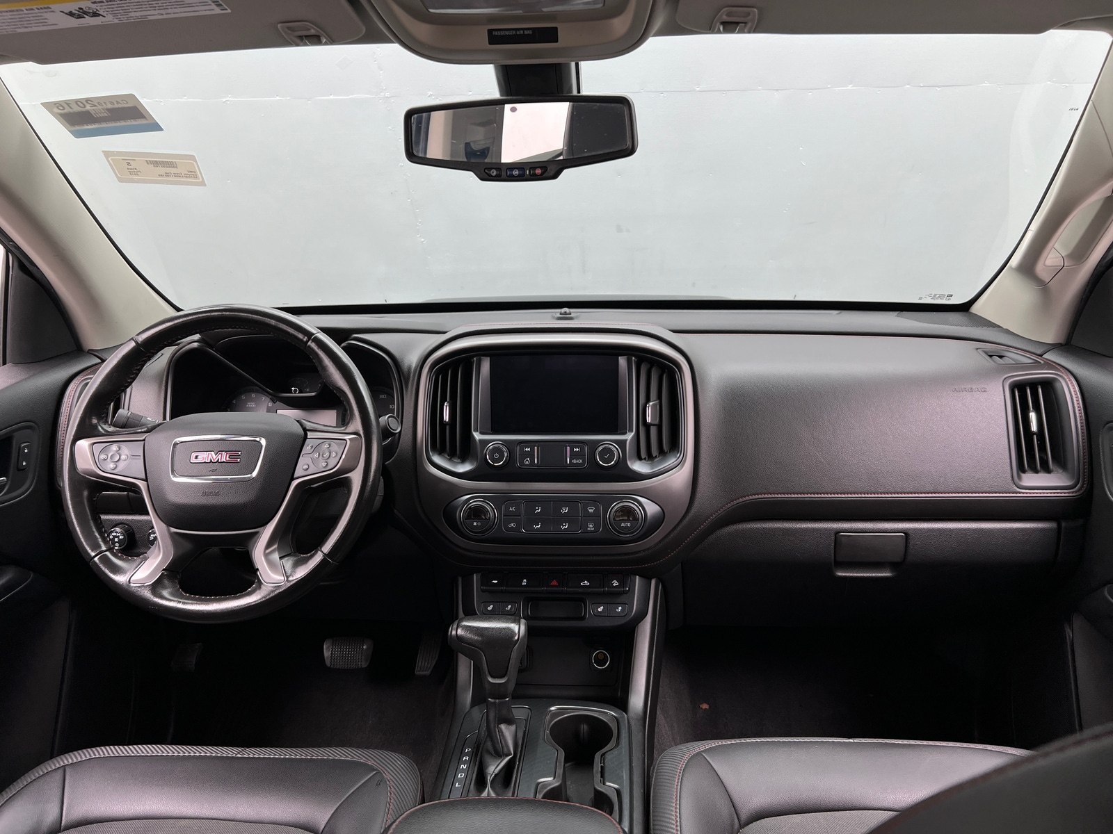 Thumbnail: 2019 GMC Canyon - 3