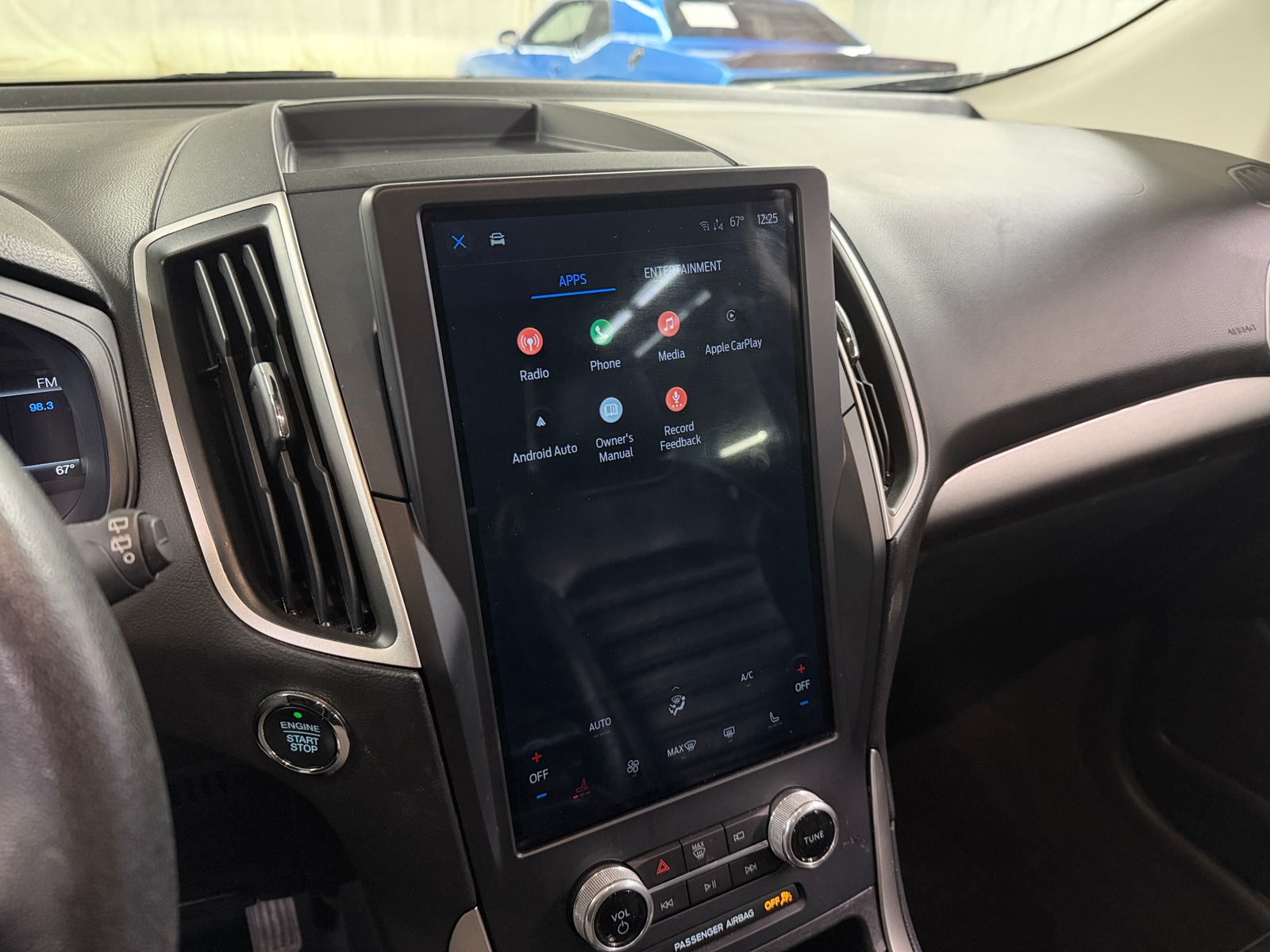 Thumbnail: 2023 Ford Edge - 3