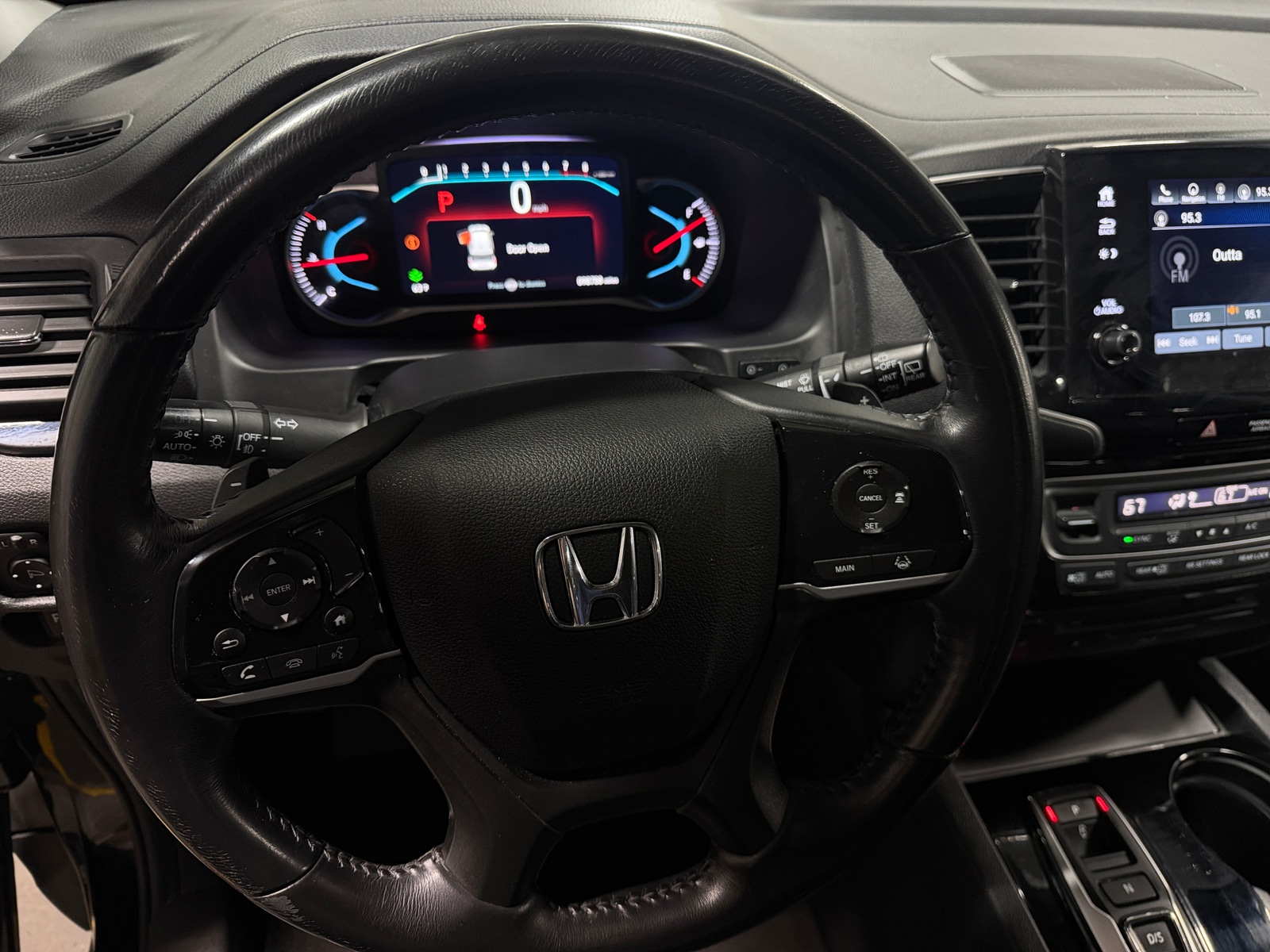 Thumbnail: 2019 Honda Pilot - 4