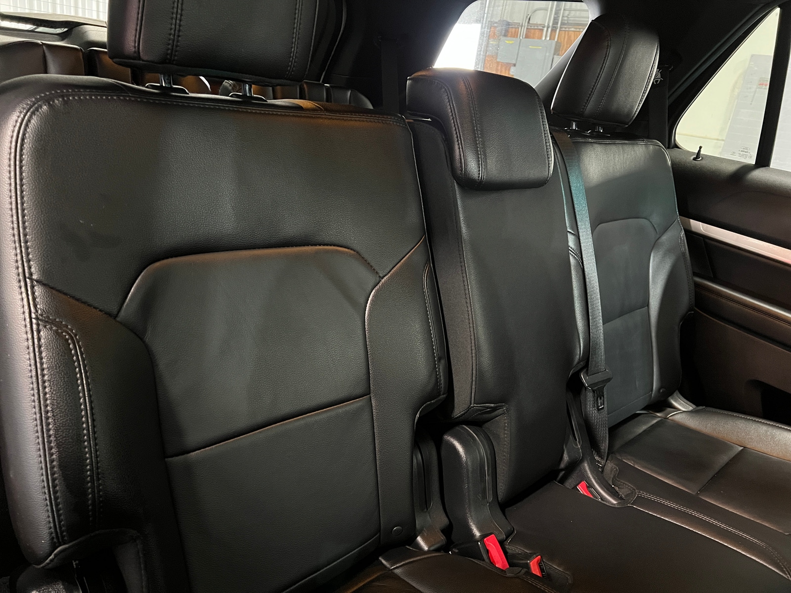 Thumbnail: 2016 Ford Explorer - 5