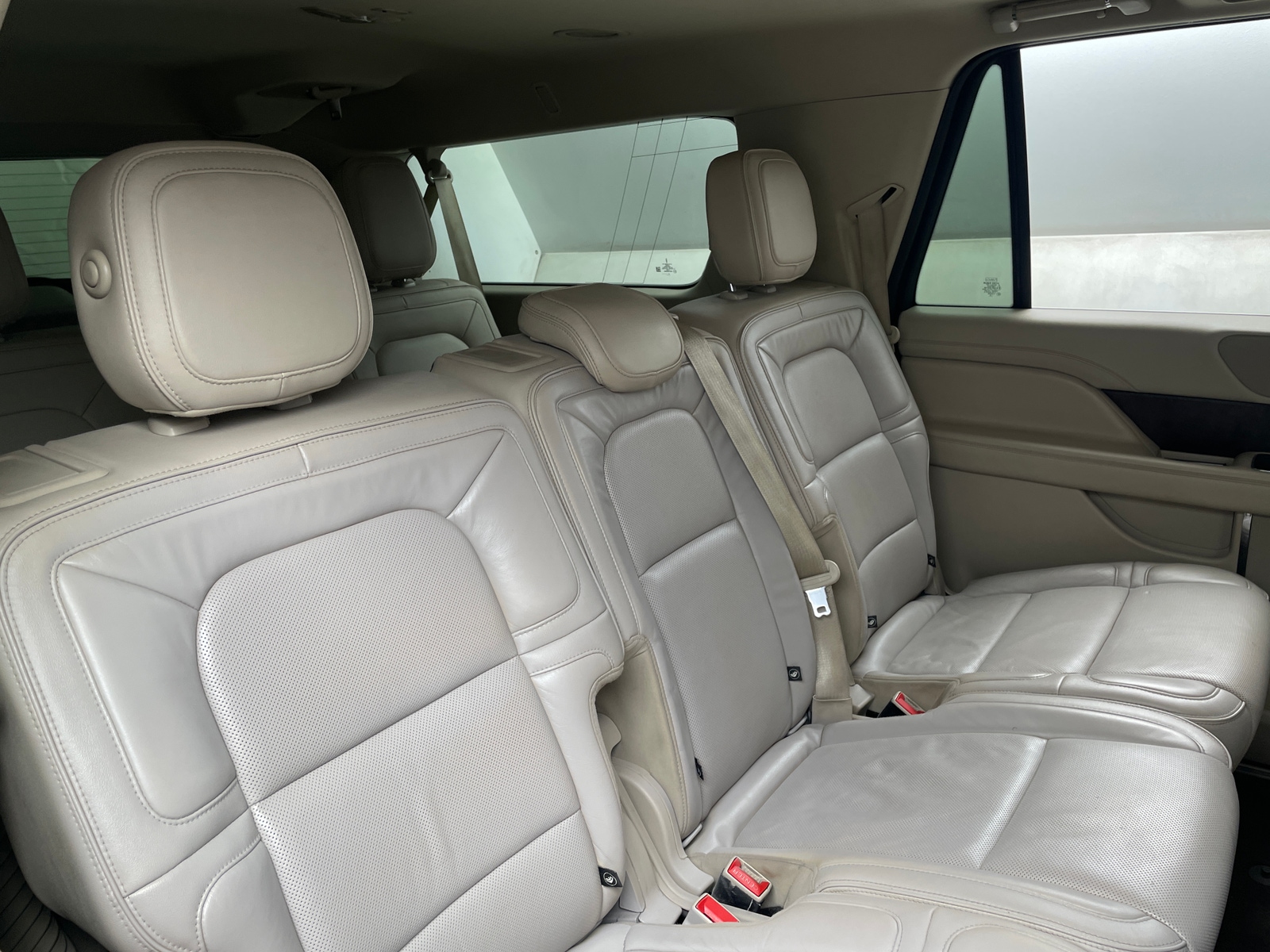 Thumbnail: 2018 Lincoln Navigator L - 5