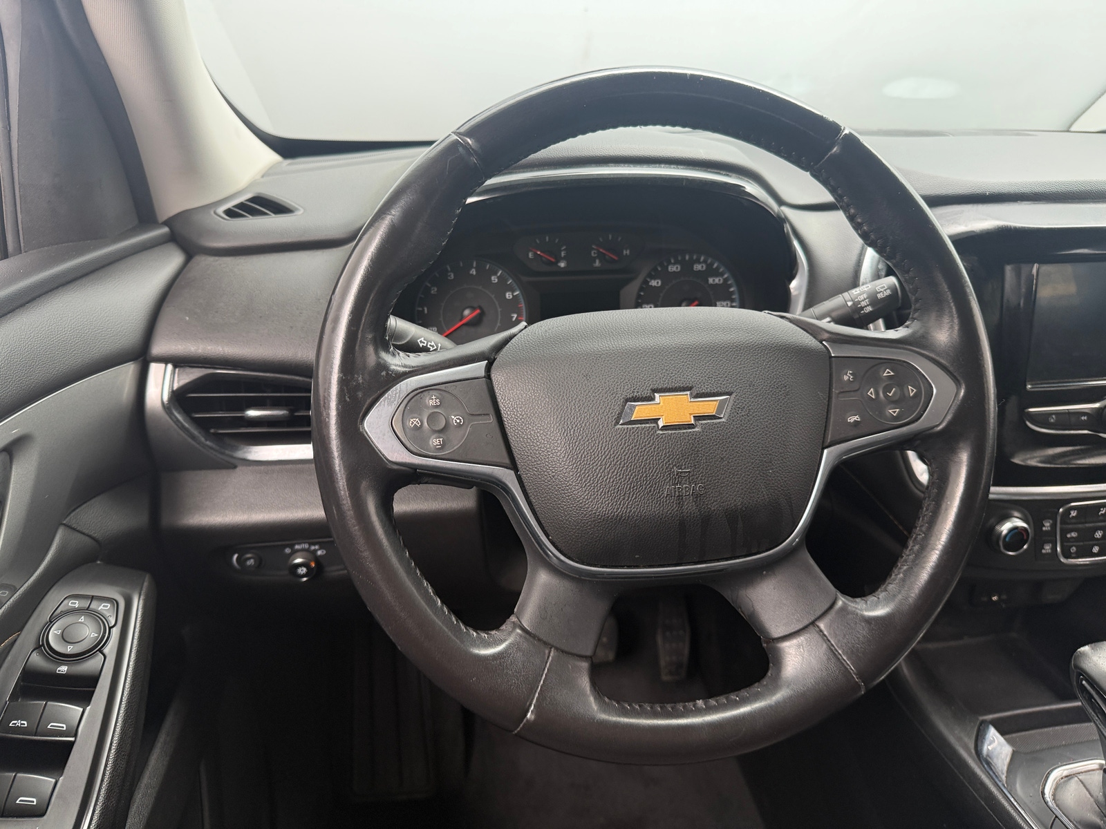 Thumbnail: 2021 Chevrolet Traverse - 5