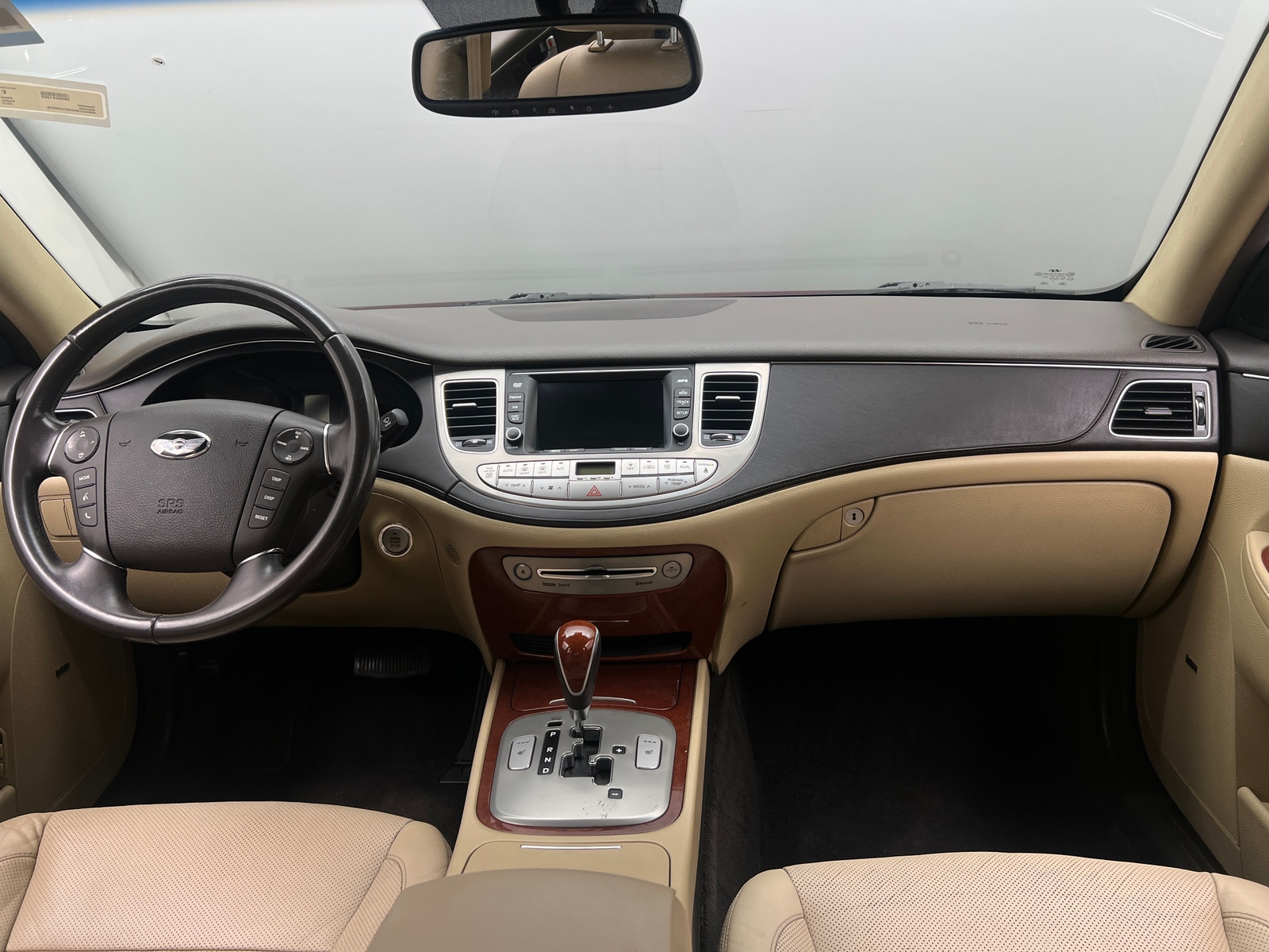 Thumbnail: 2013 Hyundai Genesis - 2