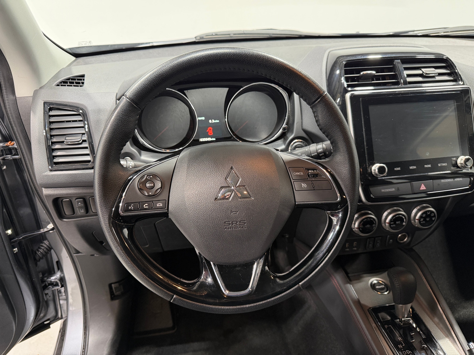 Thumbnail: 2024 Mitsubishi Outlander Sport - 5