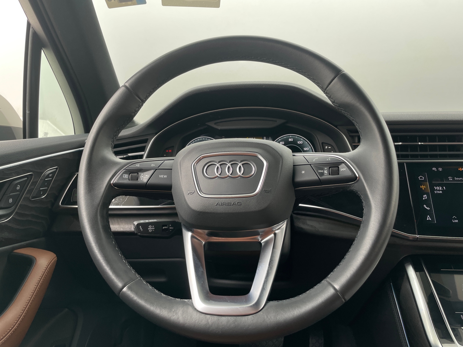 Thumbnail: 2023 Audi Q7 - 4