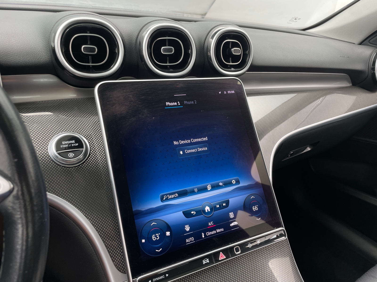 Thumbnail: 2022 Mercedes-Benz C-Class - 3