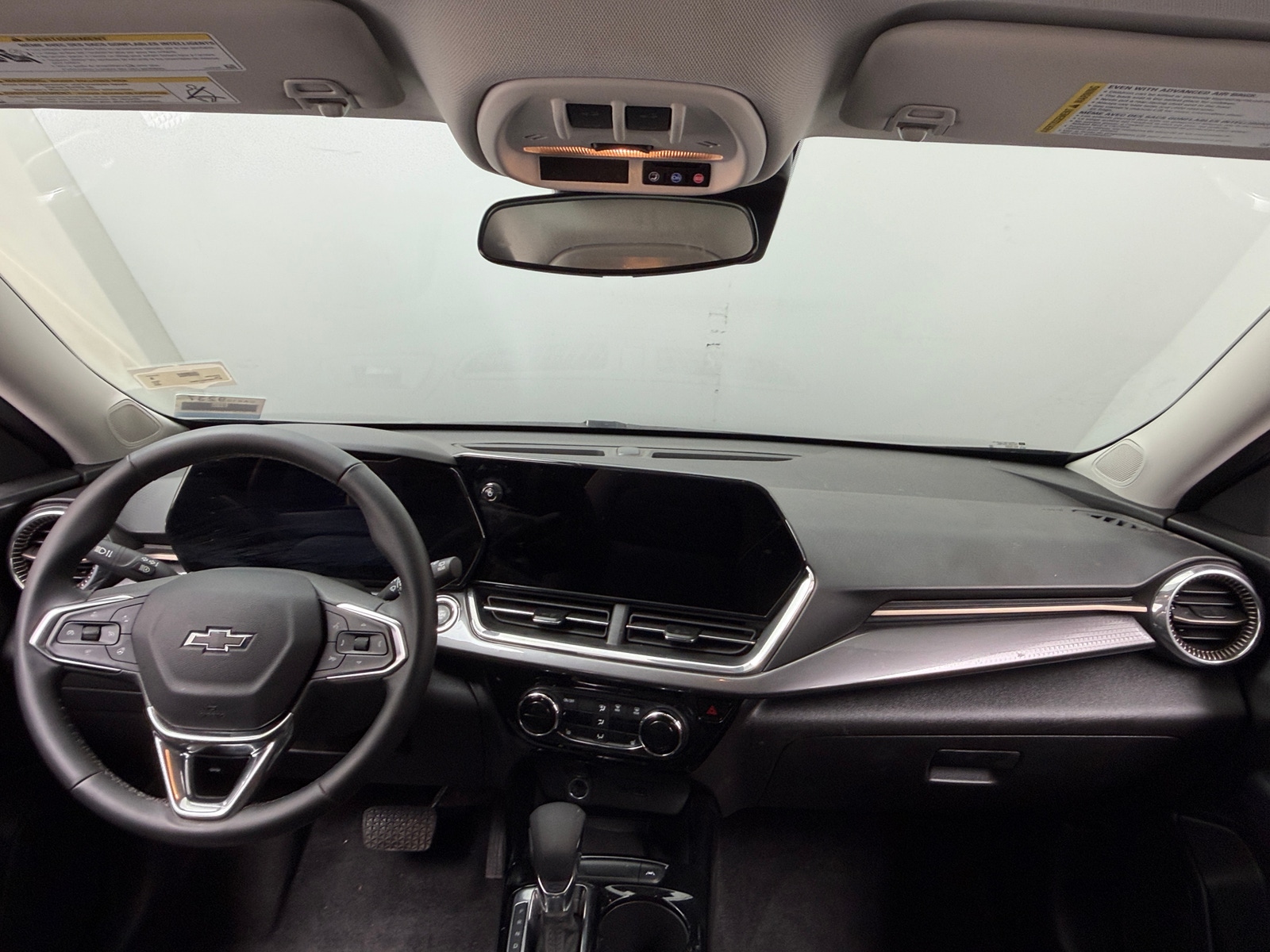 Thumbnail: 2026 Chevrolet Trax - 2